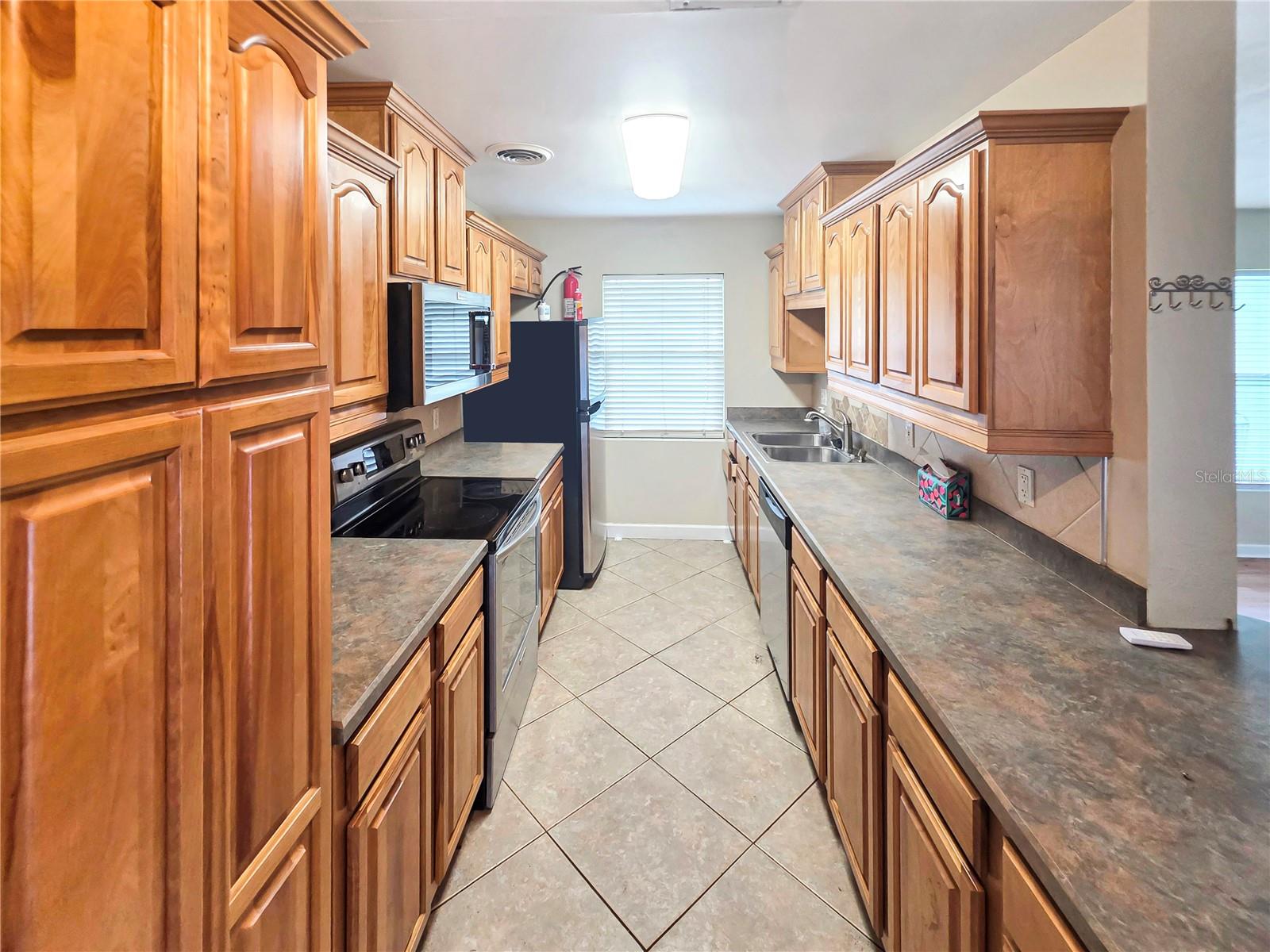 TANGLEWOOD SEC 3 REP - Residential Lease