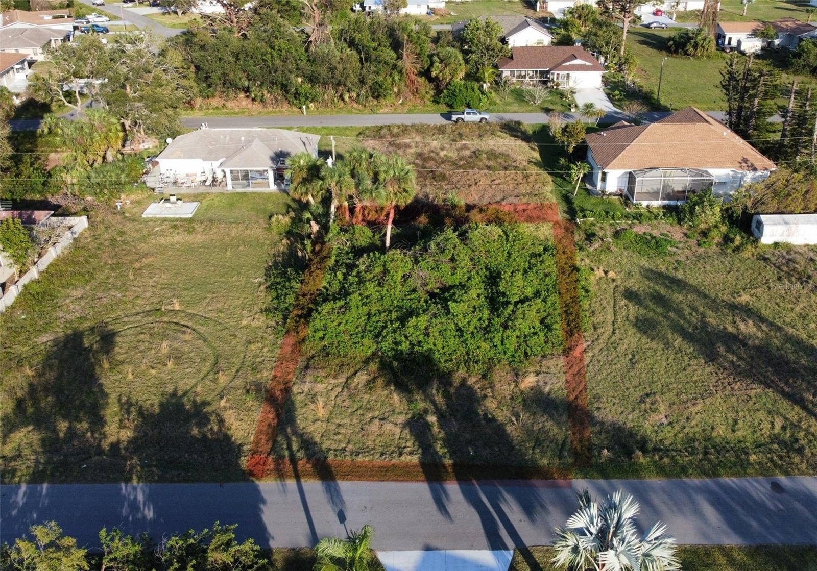 Conveniently located lot in Warm Mineral Springs. Walking distance from the famous Warm Minerals Springs thermal water park. Five minutes drive to North Port's Commercial Area - Cocoplum Plaza an all it's shopping and restaurants. Highly Rated Sarasota County Public Schools