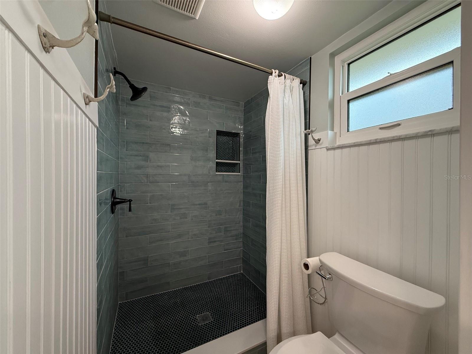PUNTA GORDA ISLES SEC 04 - Residential Lease