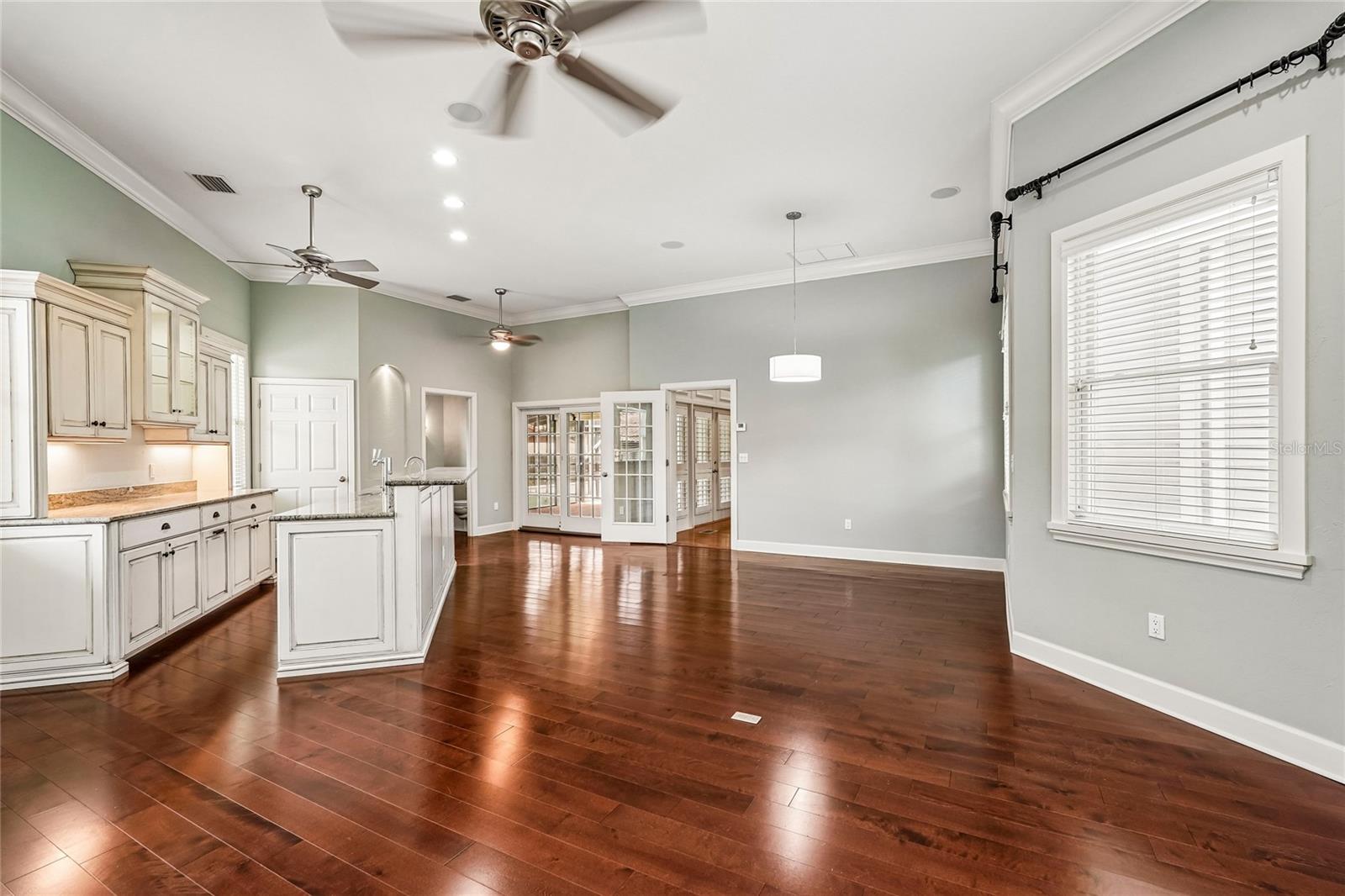THE LANDINGS - Residential