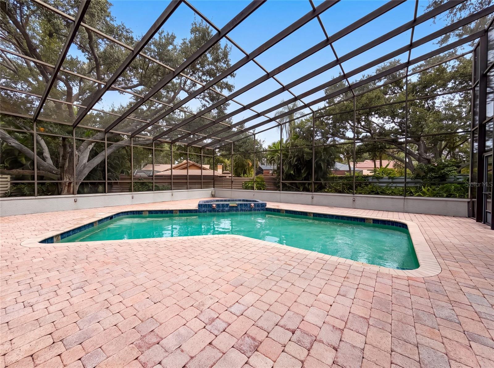 THE LANDINGS - Residential