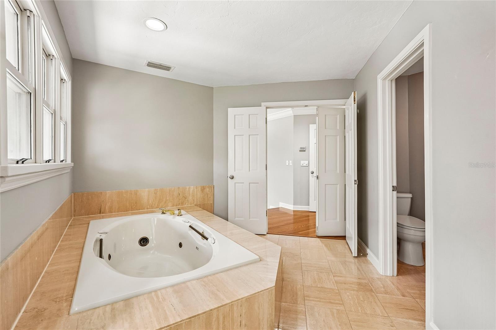 THE LANDINGS - Residential