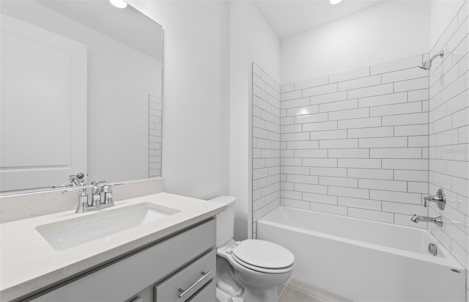 4556; REAGAN LANDING --- PRELIM - Residential
