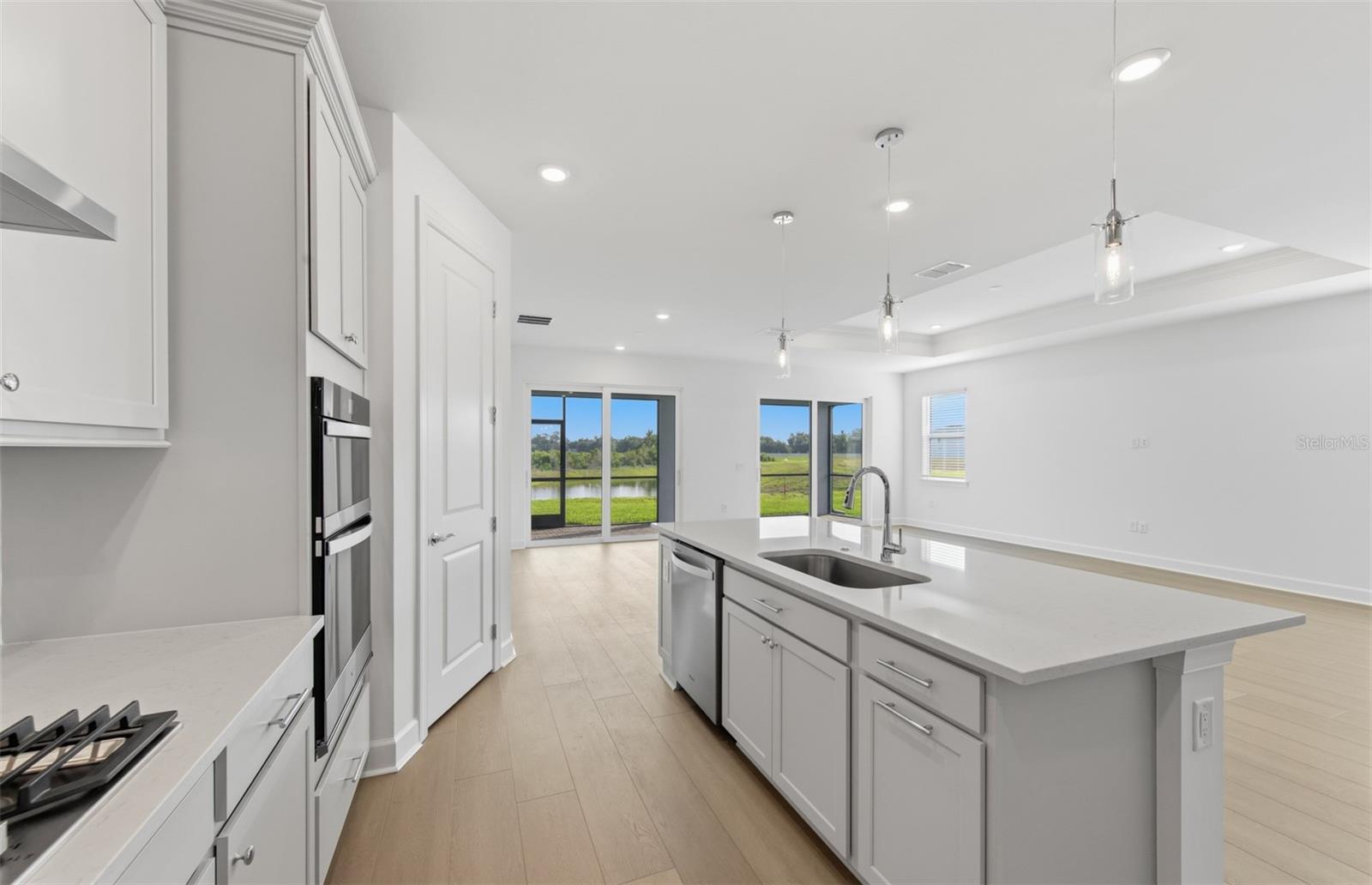 4556; REAGAN LANDING --- PRELIM - Residential