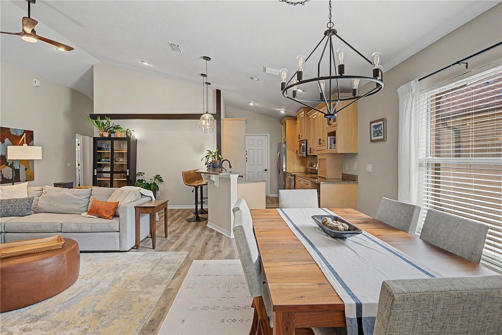 BAYBRIDGE HEIGHTS - Residential