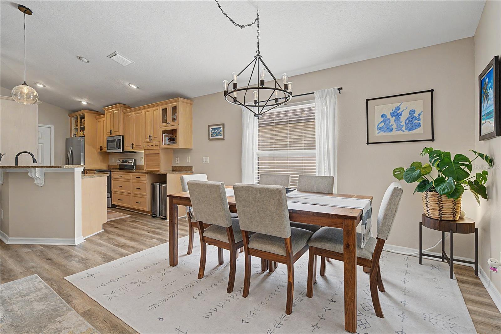 BAYBRIDGE HEIGHTS - Residential