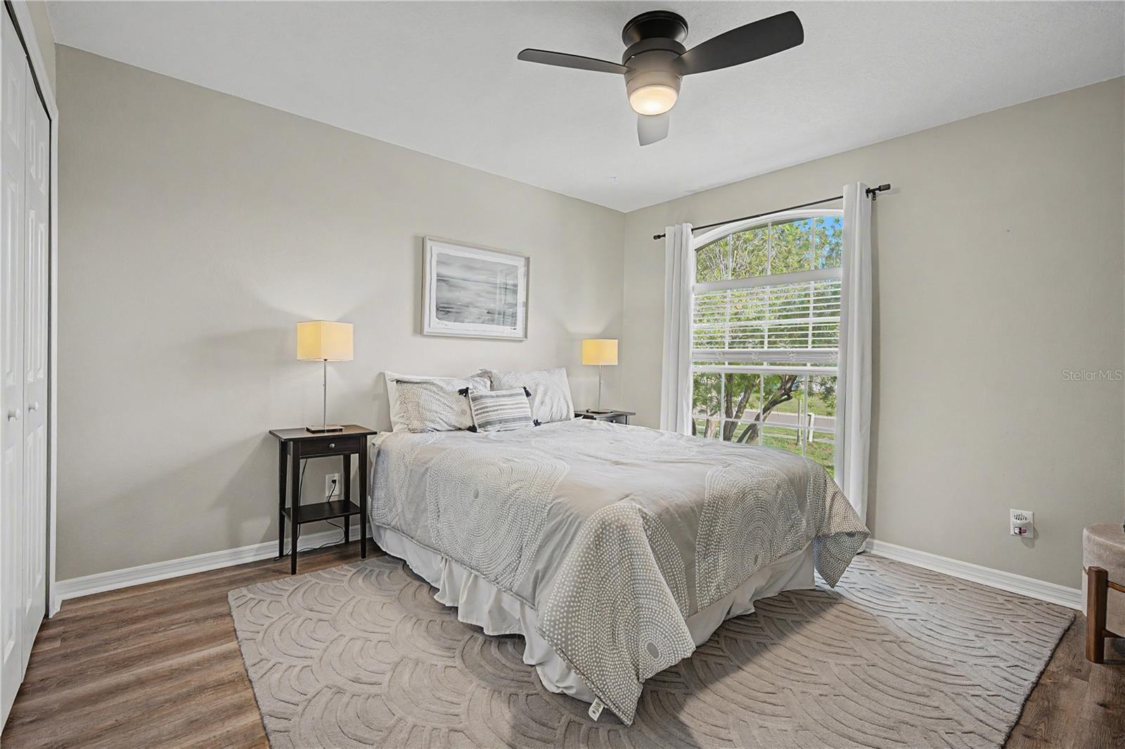 BAYBRIDGE HEIGHTS - Residential