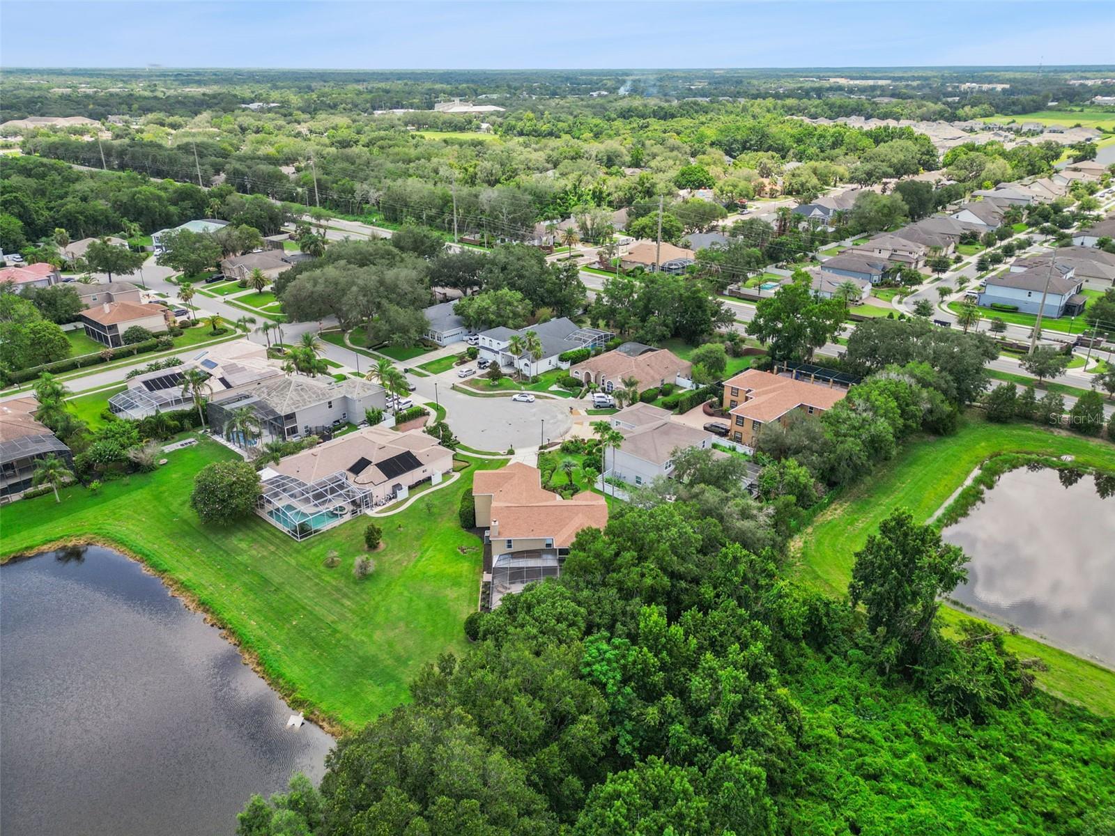 CHAPMAN LAKES - Residential