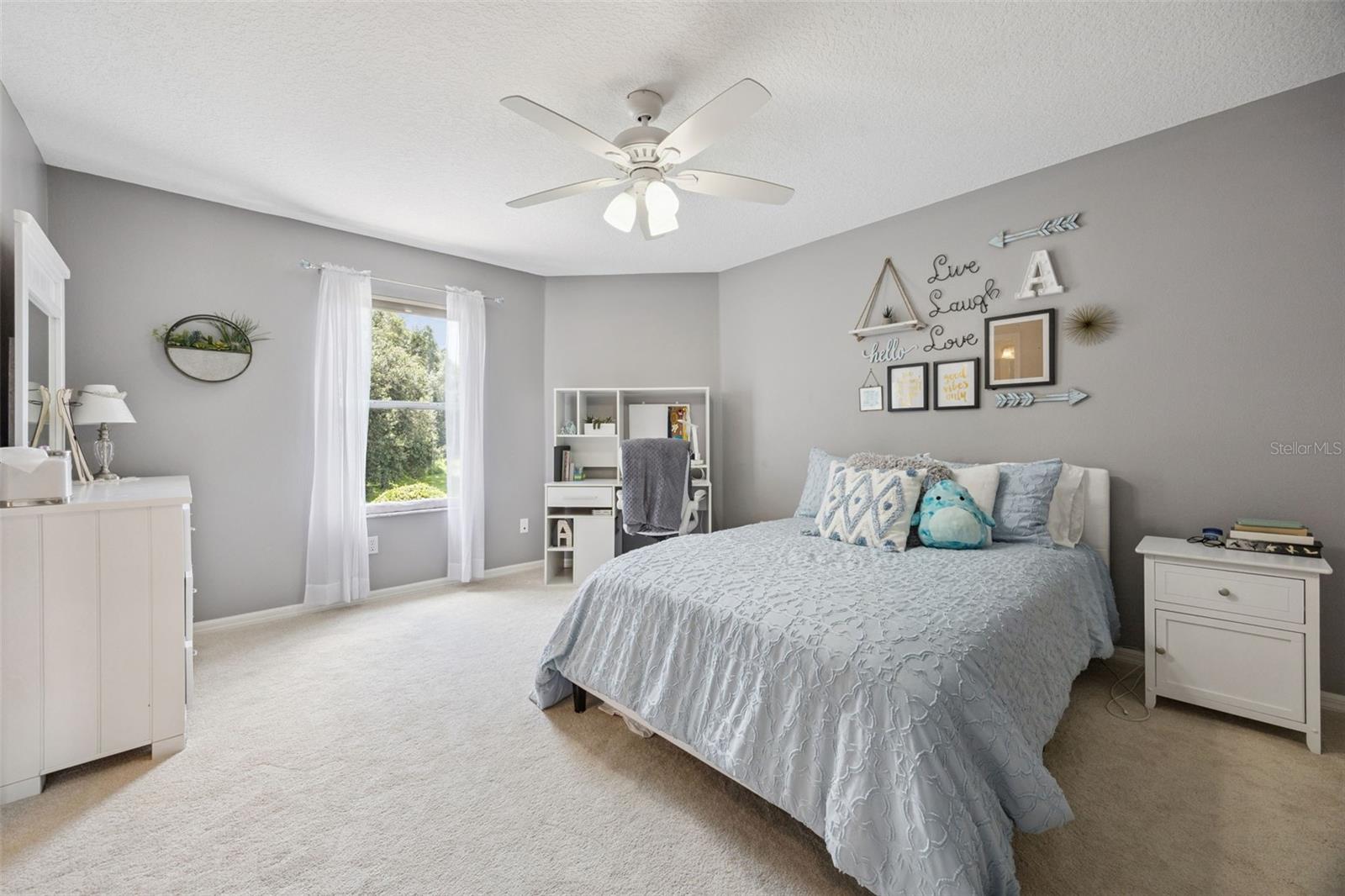 CHAPMAN LAKES - Residential