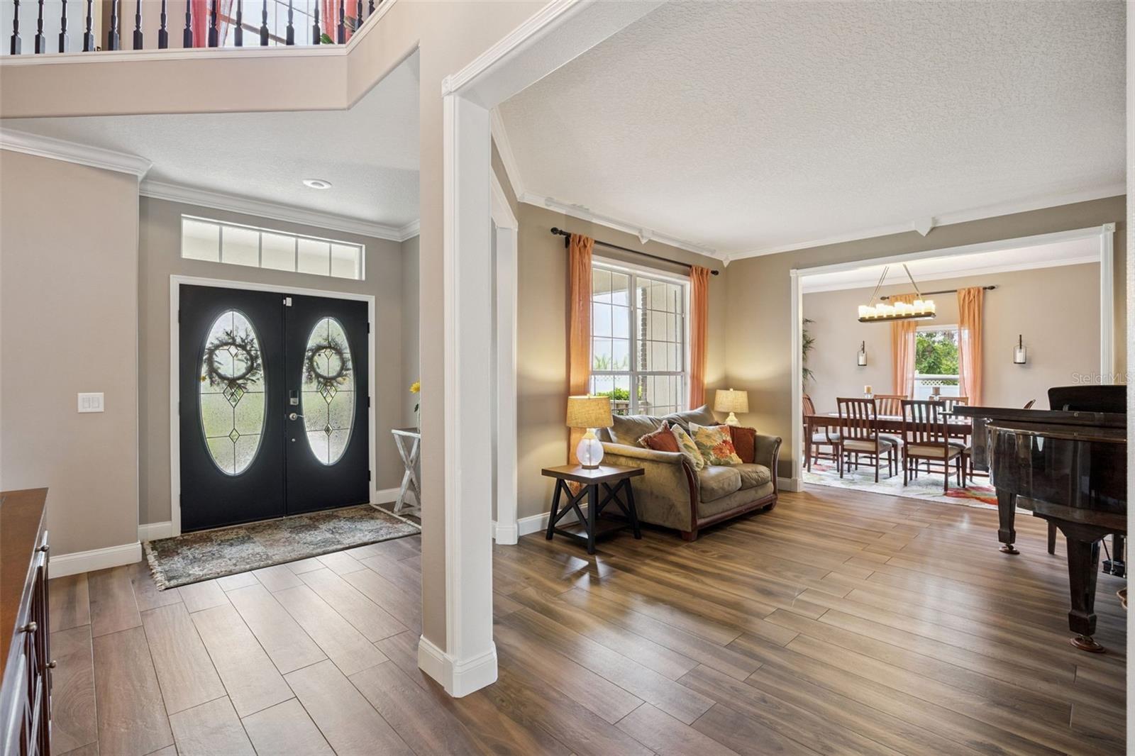 CHAPMAN LAKES - Residential