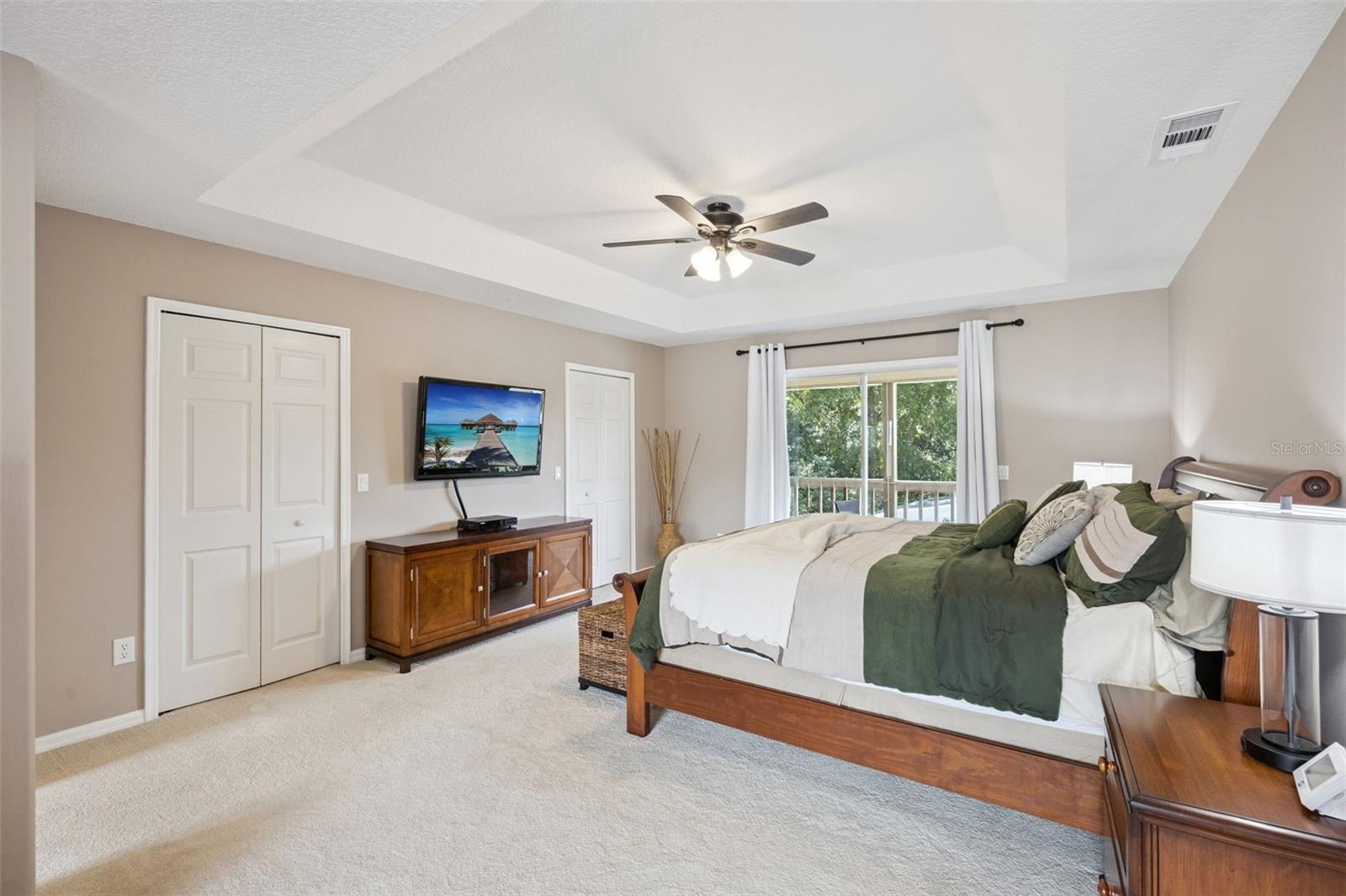 CHAPMAN LAKES - Residential