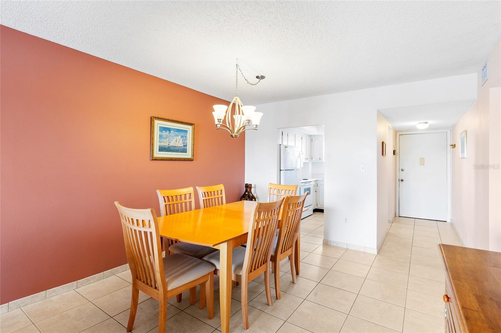 BAYSHORE ON THE LAKE APTS SEC 3 - Residential