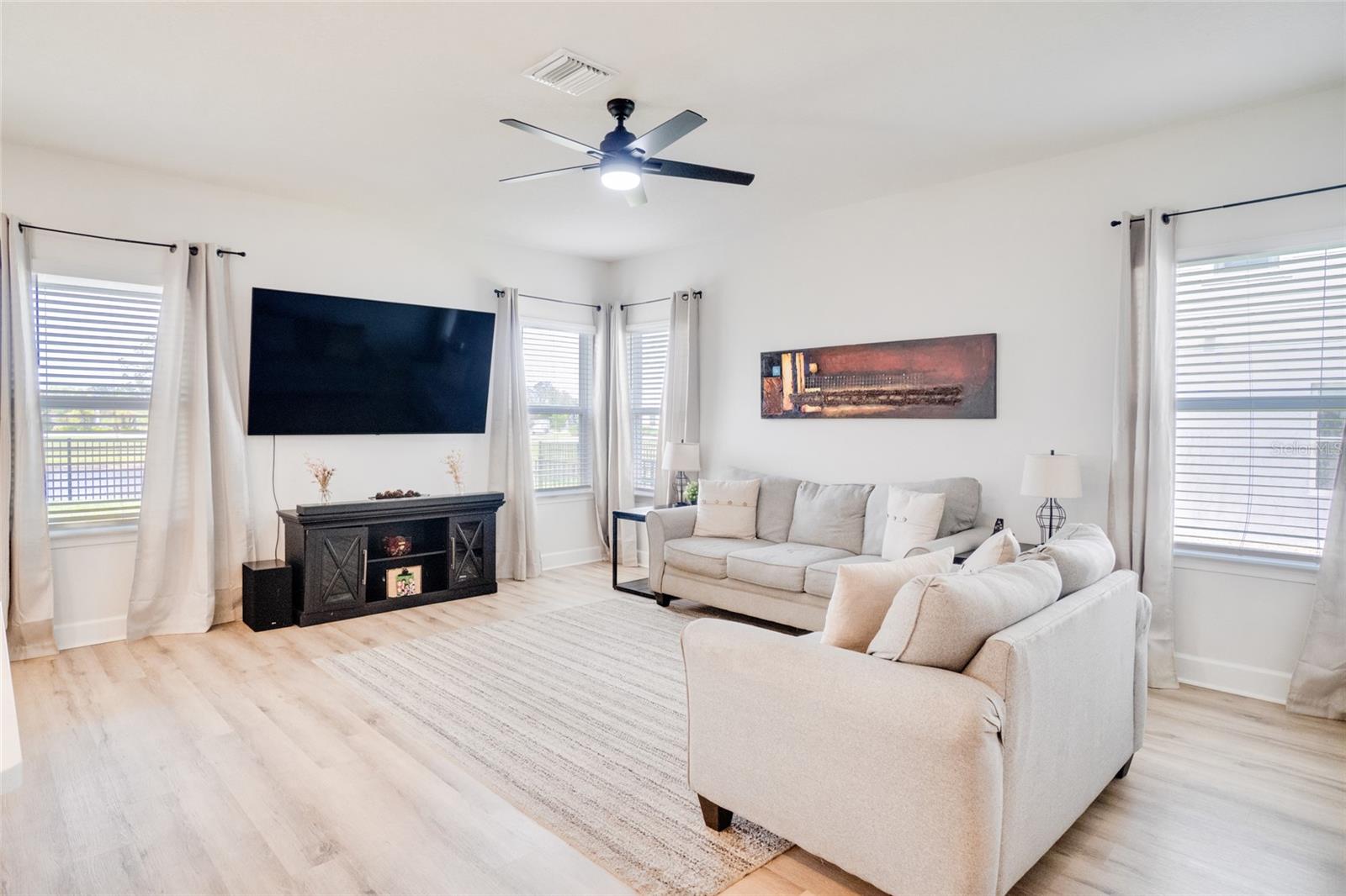 LAKEWOOD PARK PH 1 - Residential