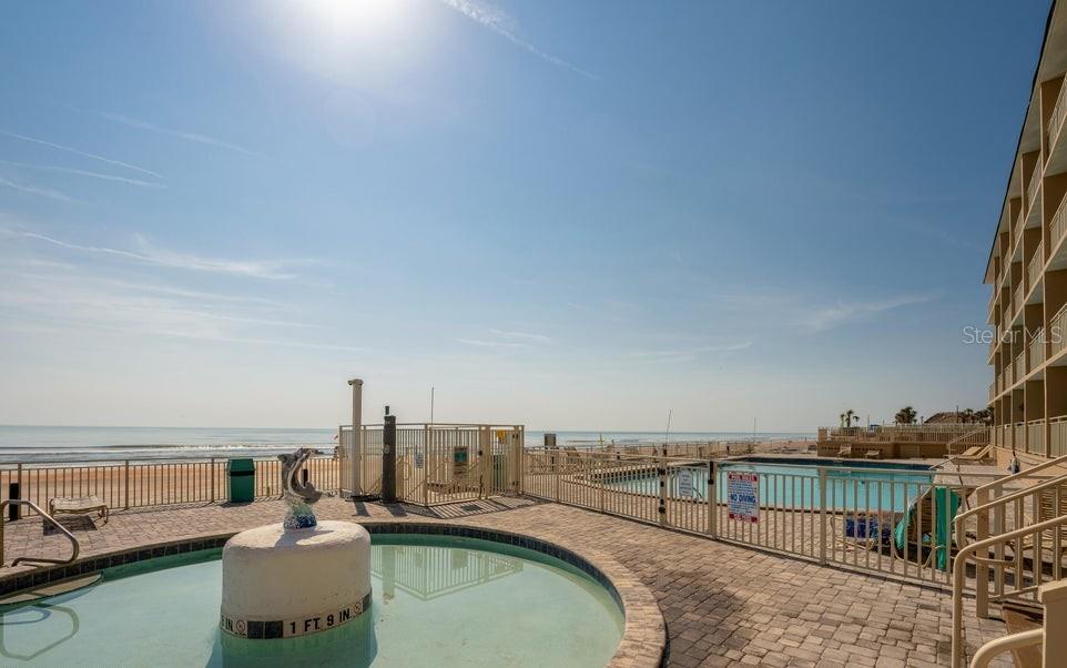 DAYTONA INN BEACH RESORT CONDO UNIT CU1 - Residential