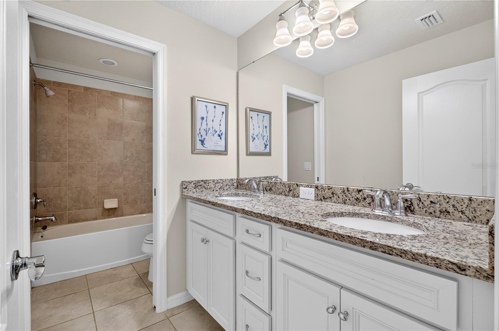 WINDSOR AT WESTSIDE PH 3A - Residential