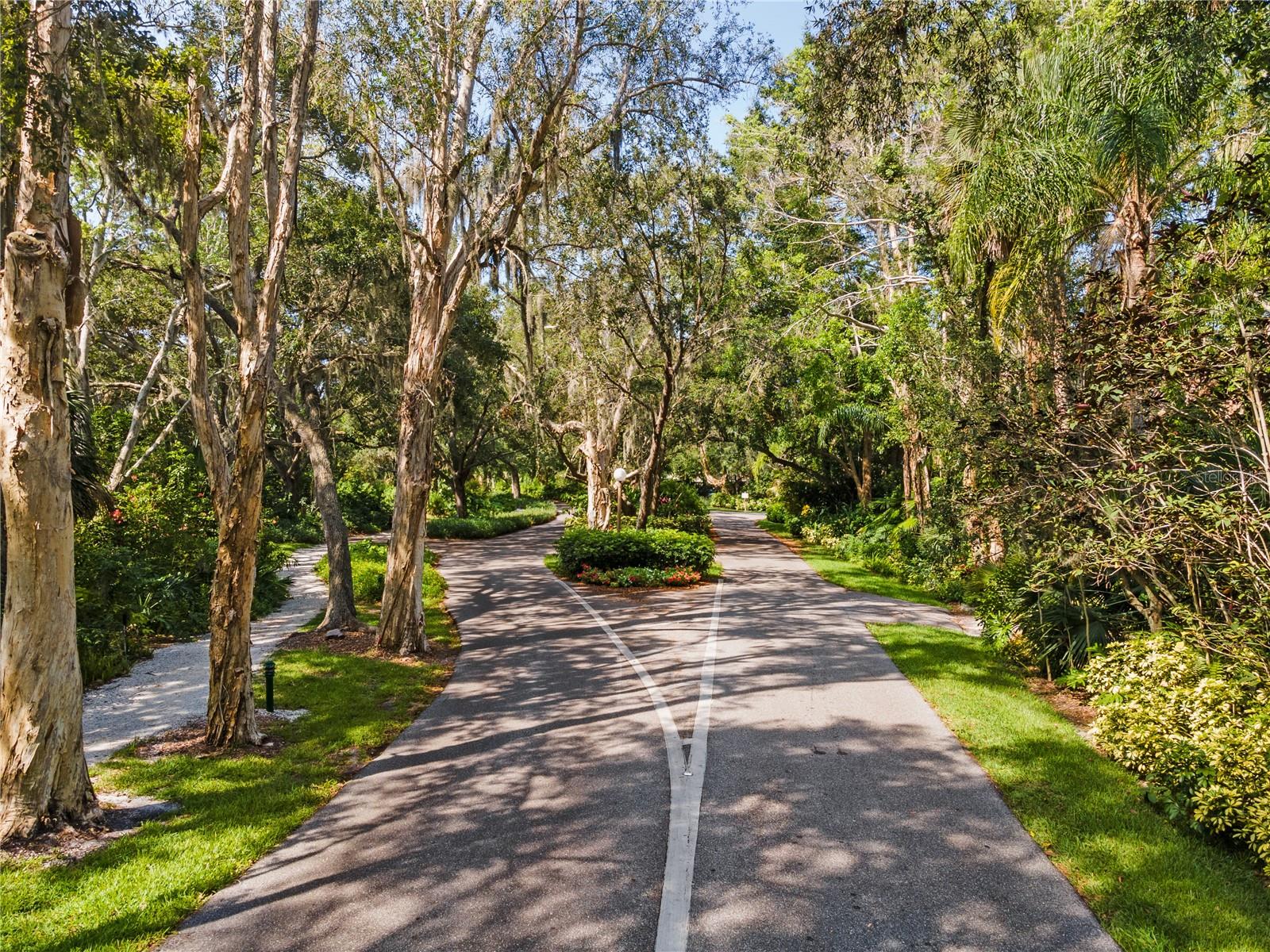 PELICAN COVE I - Residential