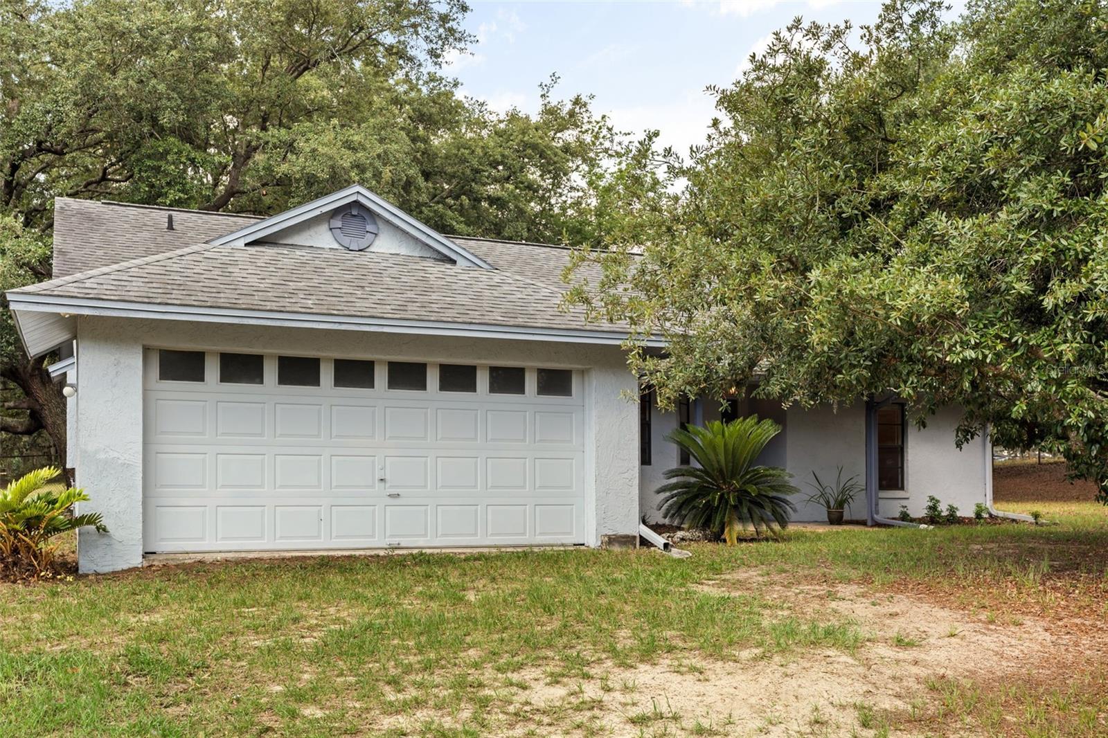 LAKE AVALON GROVES REP - Residential