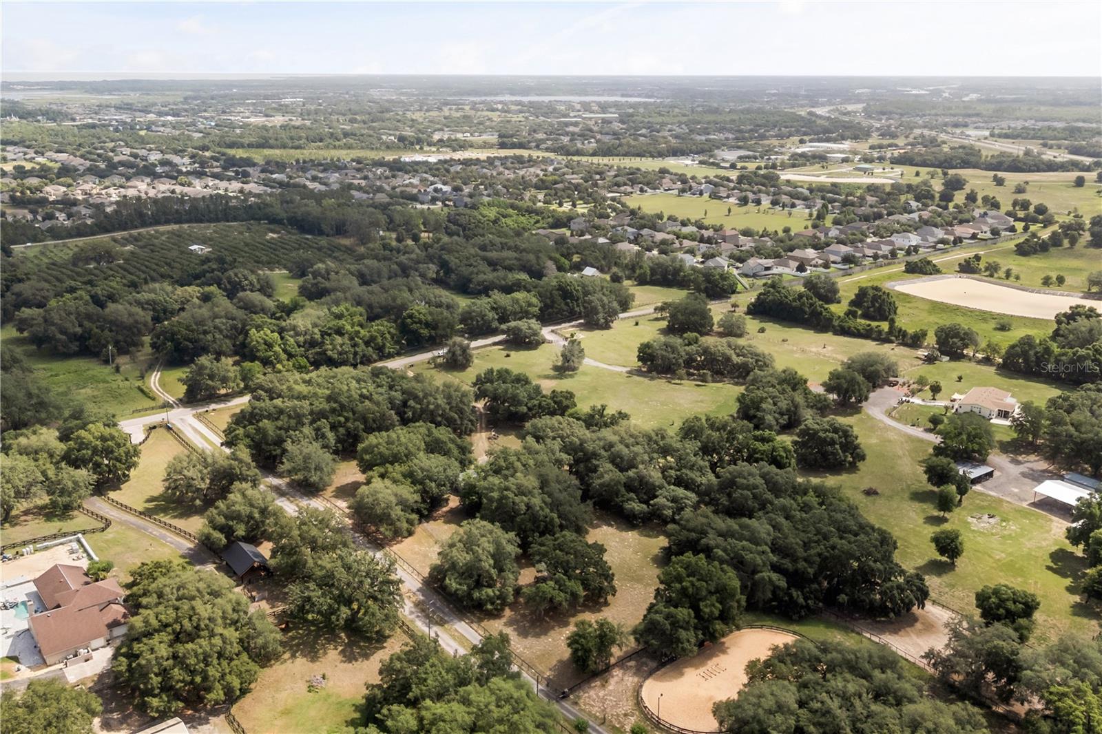 LAKE AVALON GROVES REP - Residential