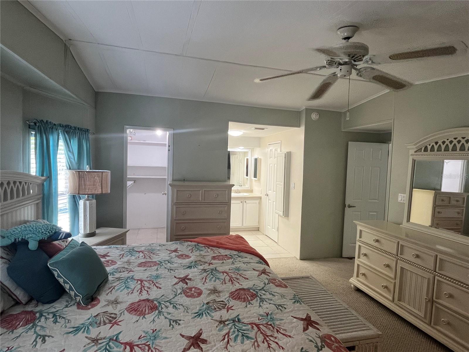 VENICE ISLE - Residential