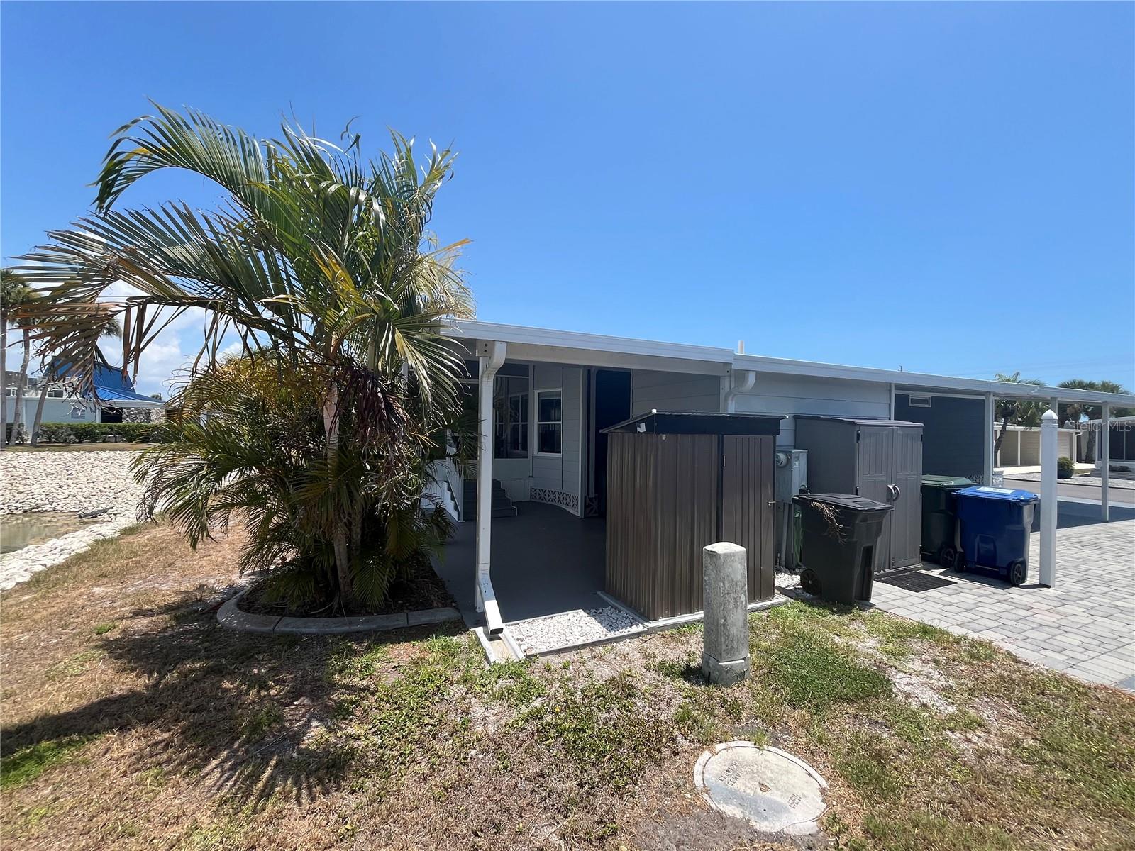 VENICE ISLE - Residential
