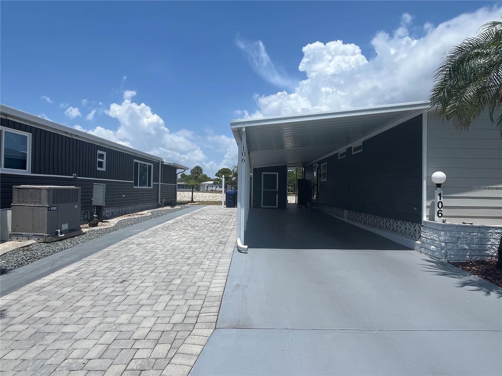 VENICE ISLE - Residential