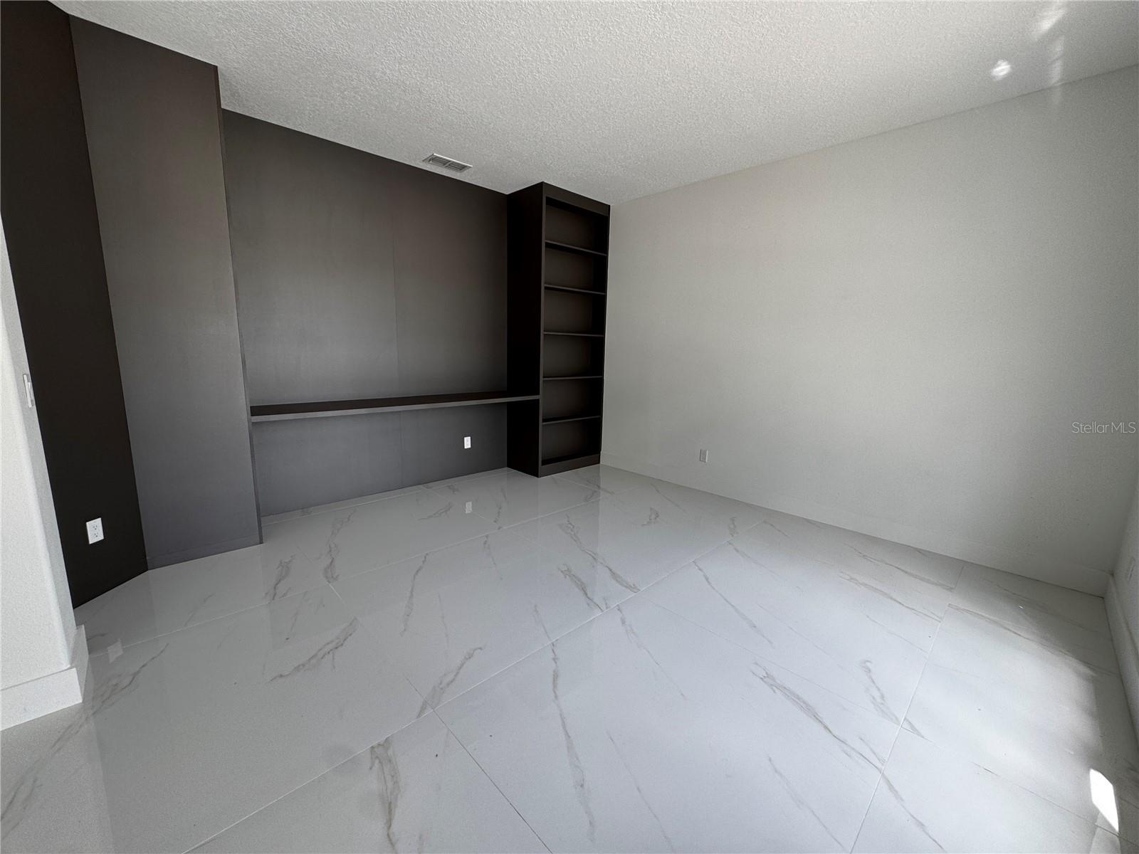 JOHNS LANDING - Residential