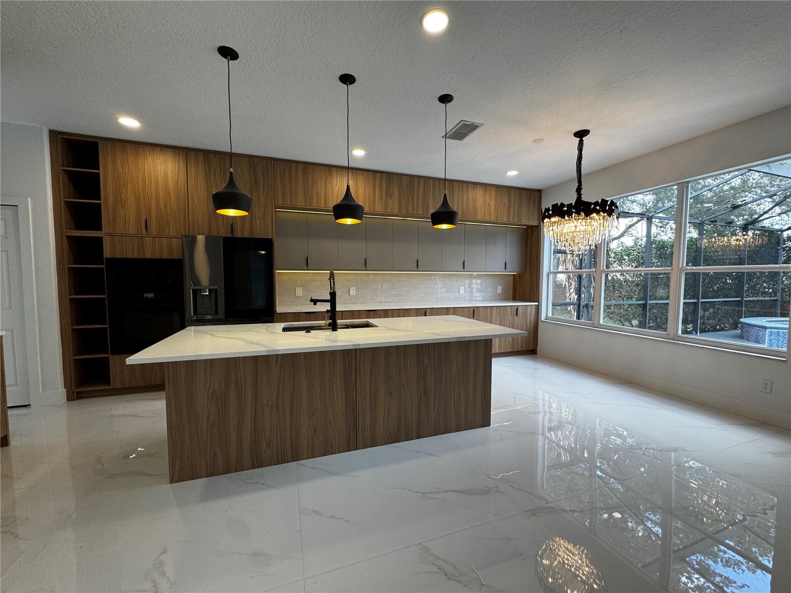 JOHNS LANDING - Residential