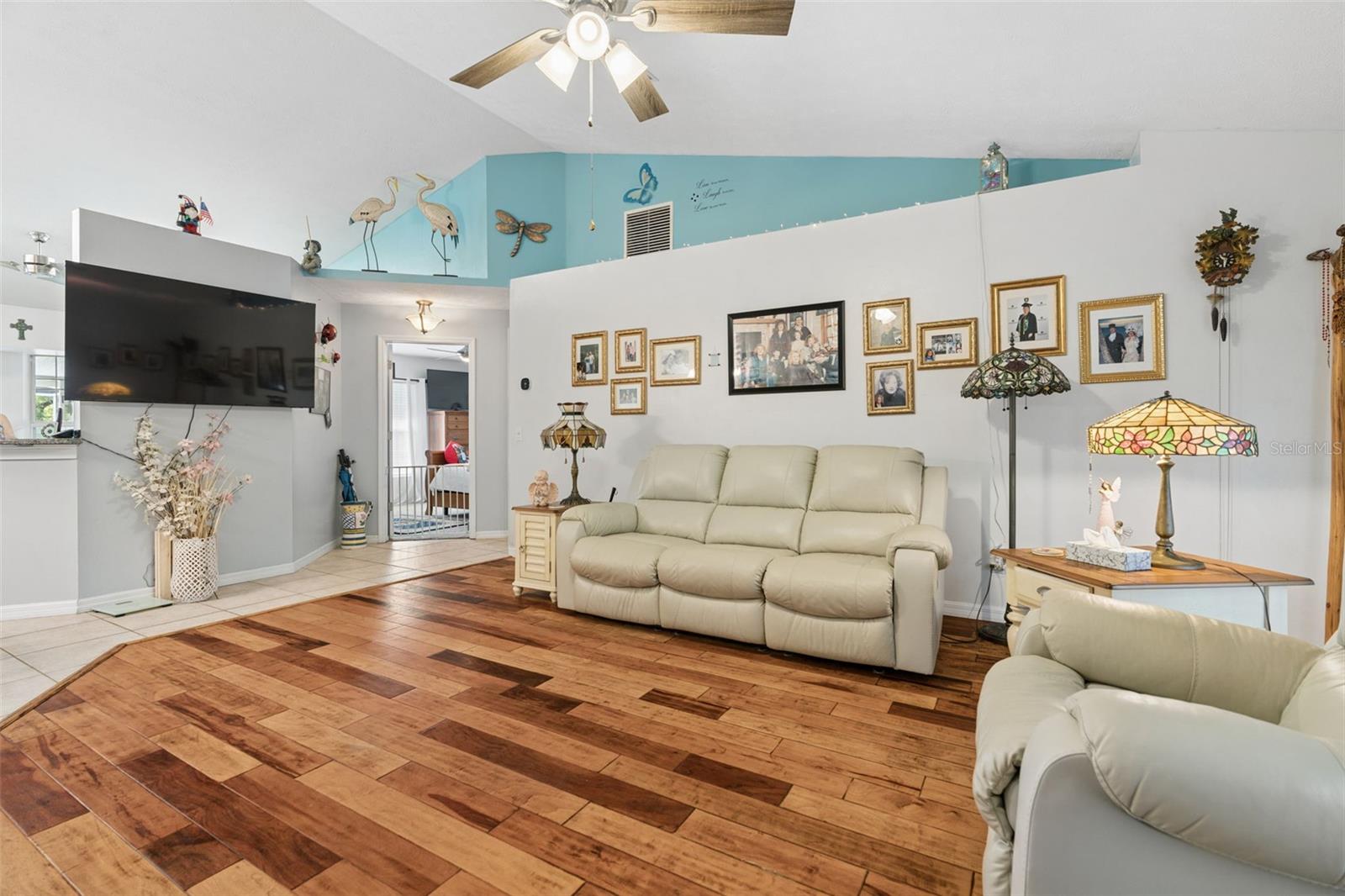 INVERNESS HLNDS WEST - Residential