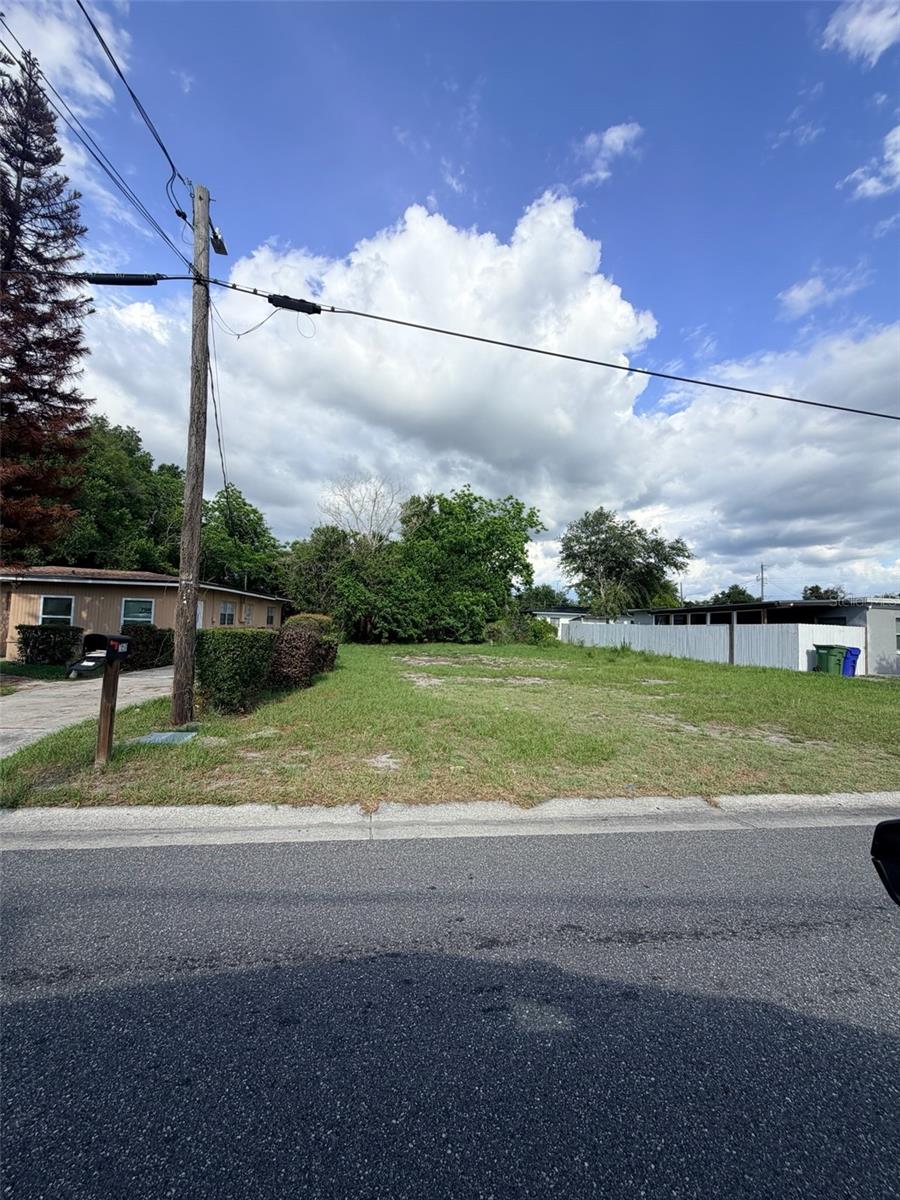 INVESTOR & BUILDER ALERT! Opportunities like this don't come around often. Located next to 2150 5th ST NE Winter Haven, Fl 33881 which is available forsale also, this high-potential vacant lot is primed and ready for your next residential or duplex style project. Situated in an established, quiet Winter Haven neighborhood, this property offers incredible upside thanks to its placement within the Florence Villa Community Redevelopment Agency (CRA) boundary. If you are looking to build an affordable single-family dream home to market and sell, this location qualifies for incredible city-backed financial incentives. Enjoy the peace of mind that comes with upcoming infrastructure upgrades and neighborhood beautification projects funded directly by the district. Conveniently located near local shops, dining, schools, and Winter Haven's famous chain of lakes, you are just minutes away from downtown. Don't miss out on a smart investment with built-in financial advantages—bring your building plans today!
