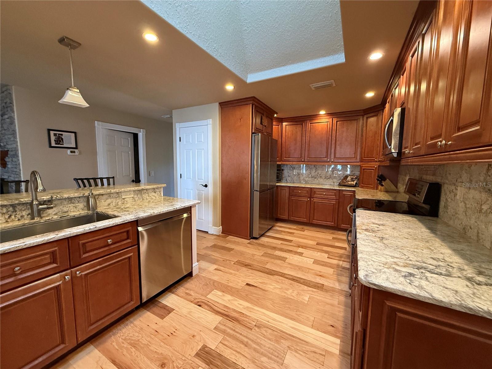 ACREAGE & UNREC - Residential