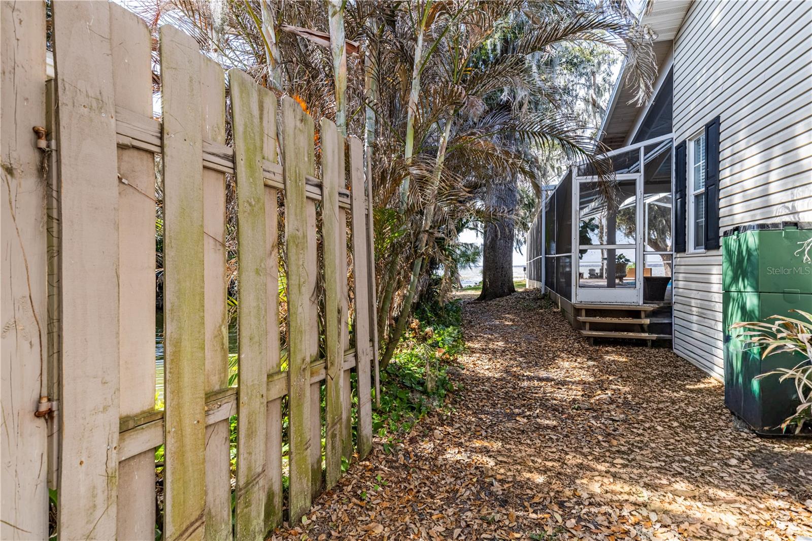 ACREAGE & UNREC - Residential
