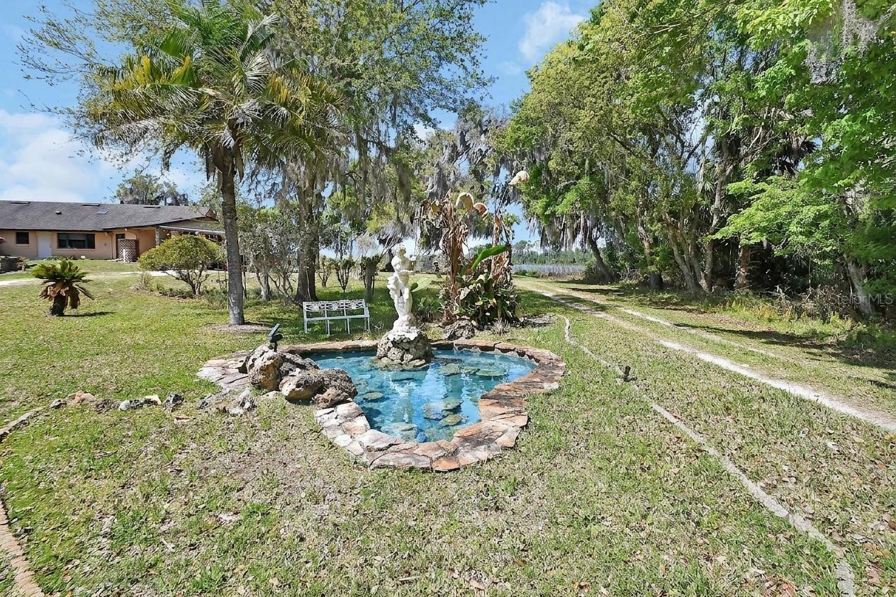 LAKE DIAS - Residential