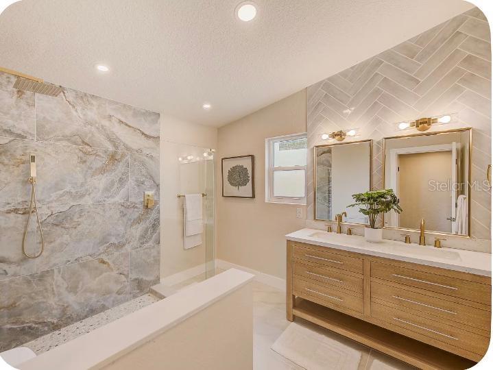 ROCKY CREEK ESTATES - Residential