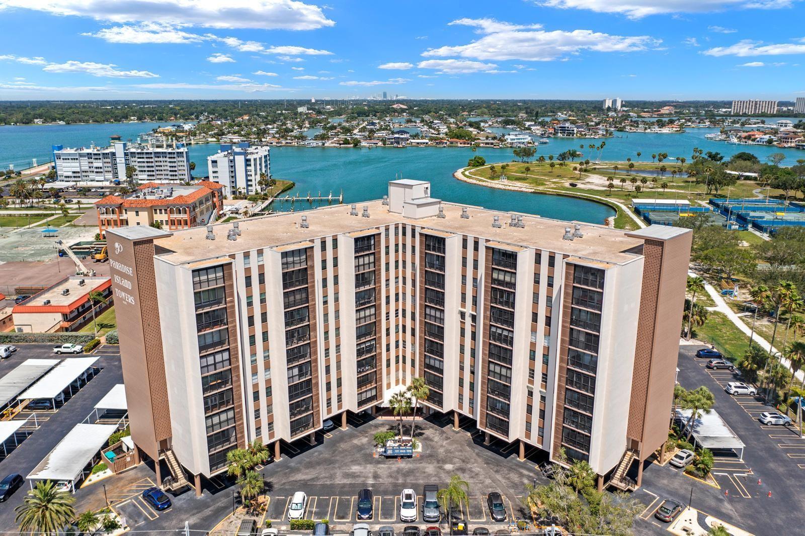 PARADISE ISLAND TOWERS CONDO - Residential