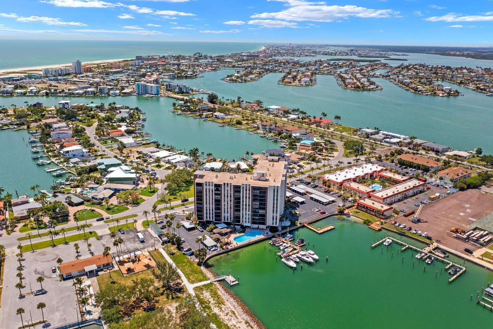 PARADISE ISLAND TOWERS CONDO - Residential