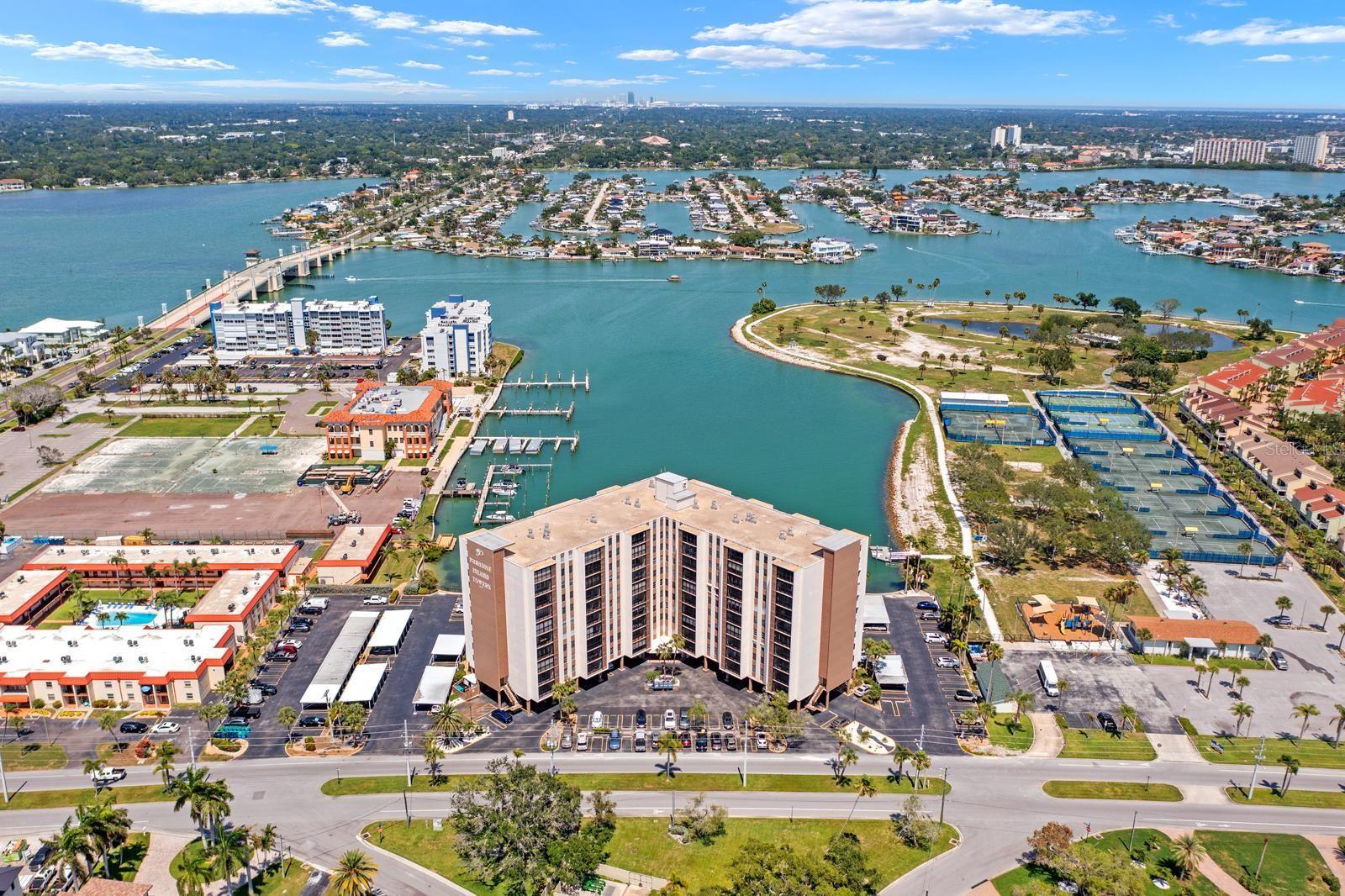 PARADISE ISLAND TOWERS CONDO - Residential