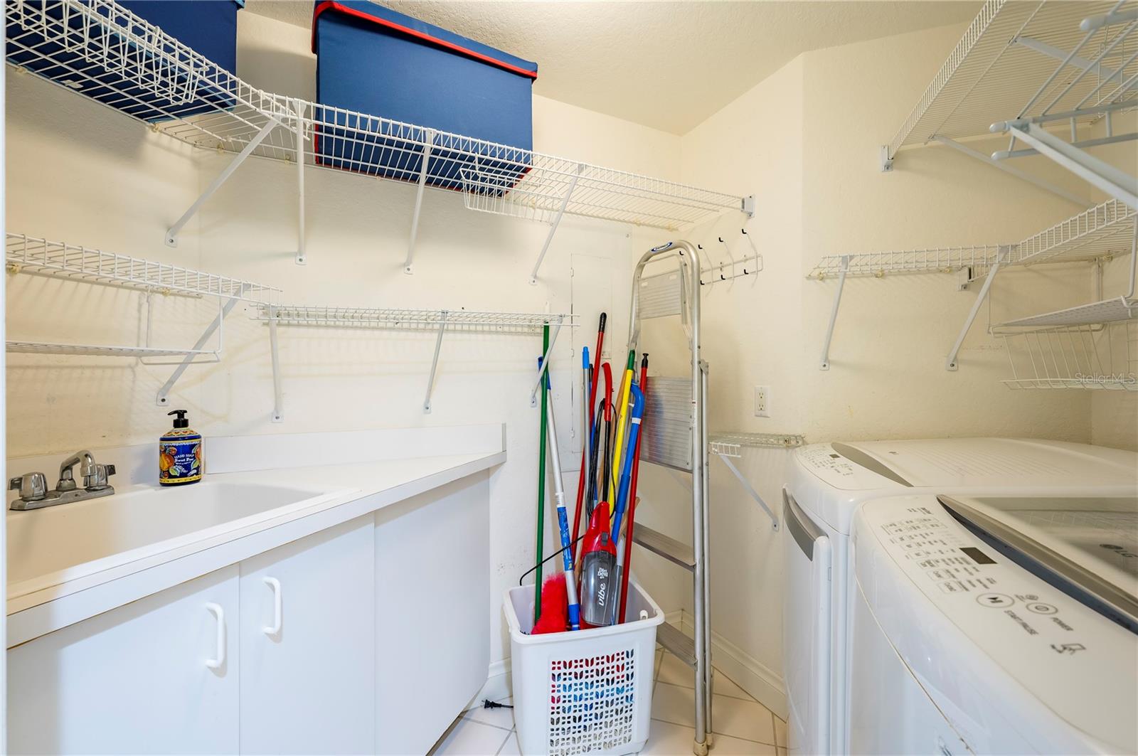 GRANDE ON SAND KEY CONDO - Residential