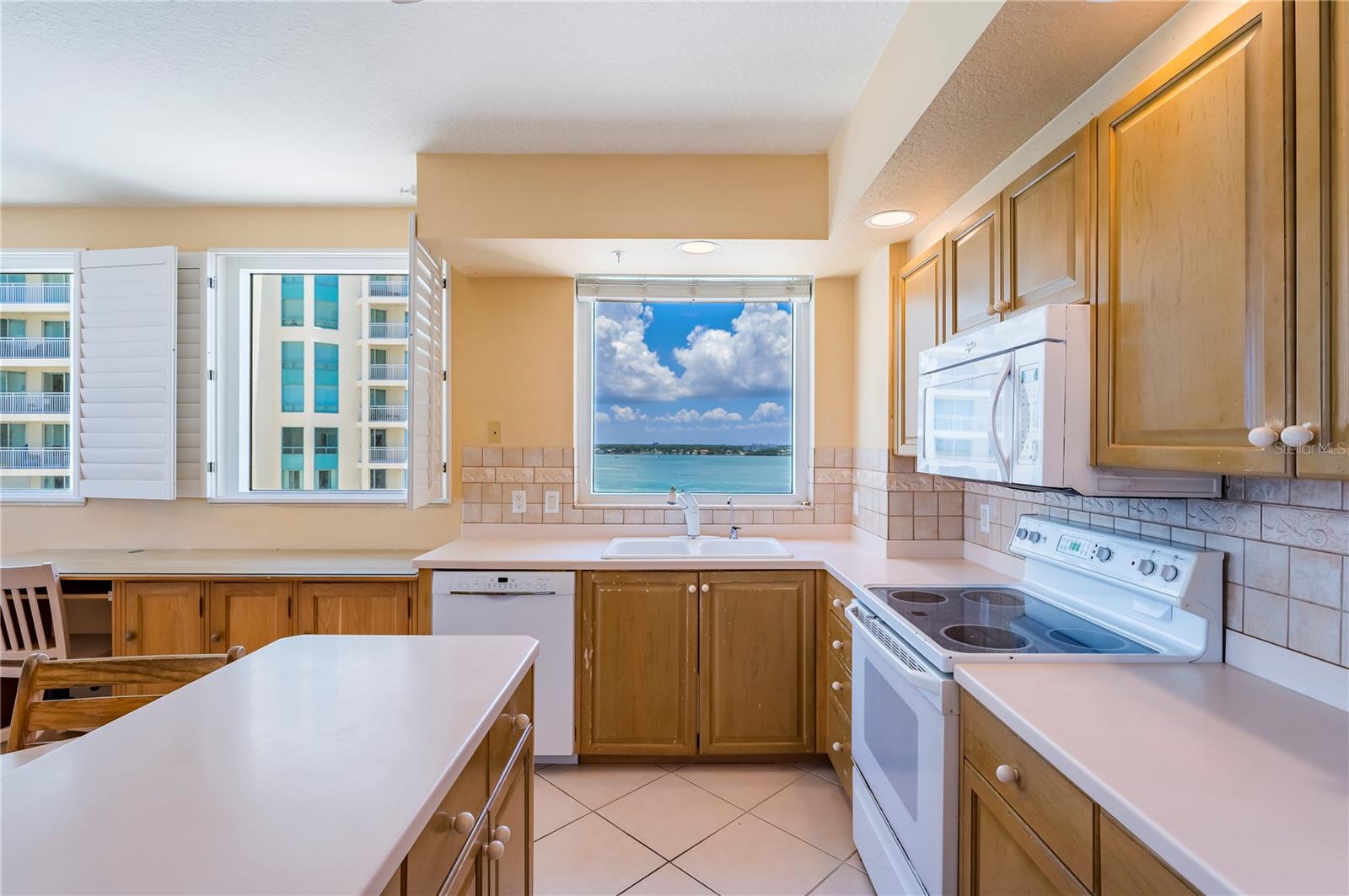 GRANDE ON SAND KEY CONDO - Residential