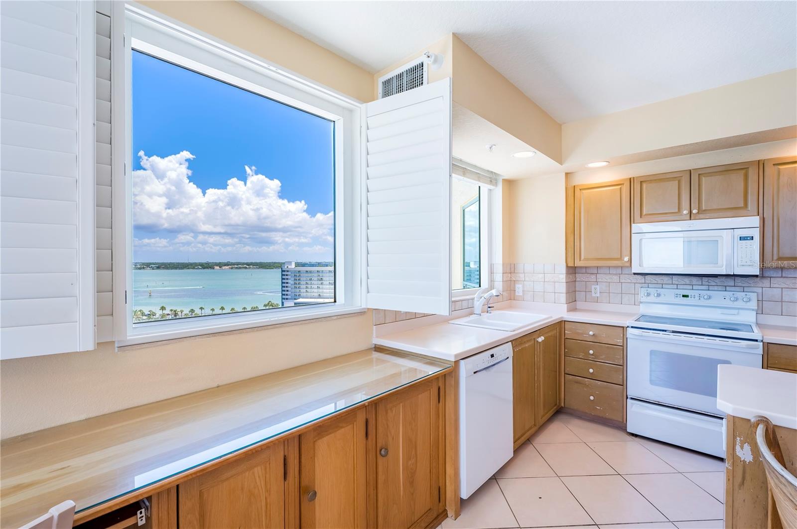 GRANDE ON SAND KEY CONDO - Residential
