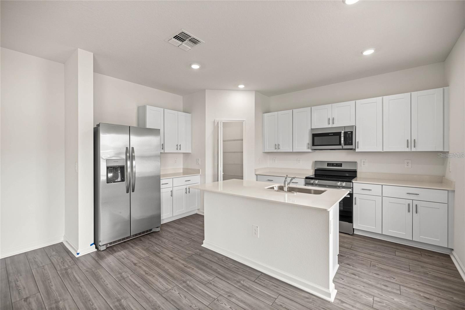 MARION RANCH - Residential Lease