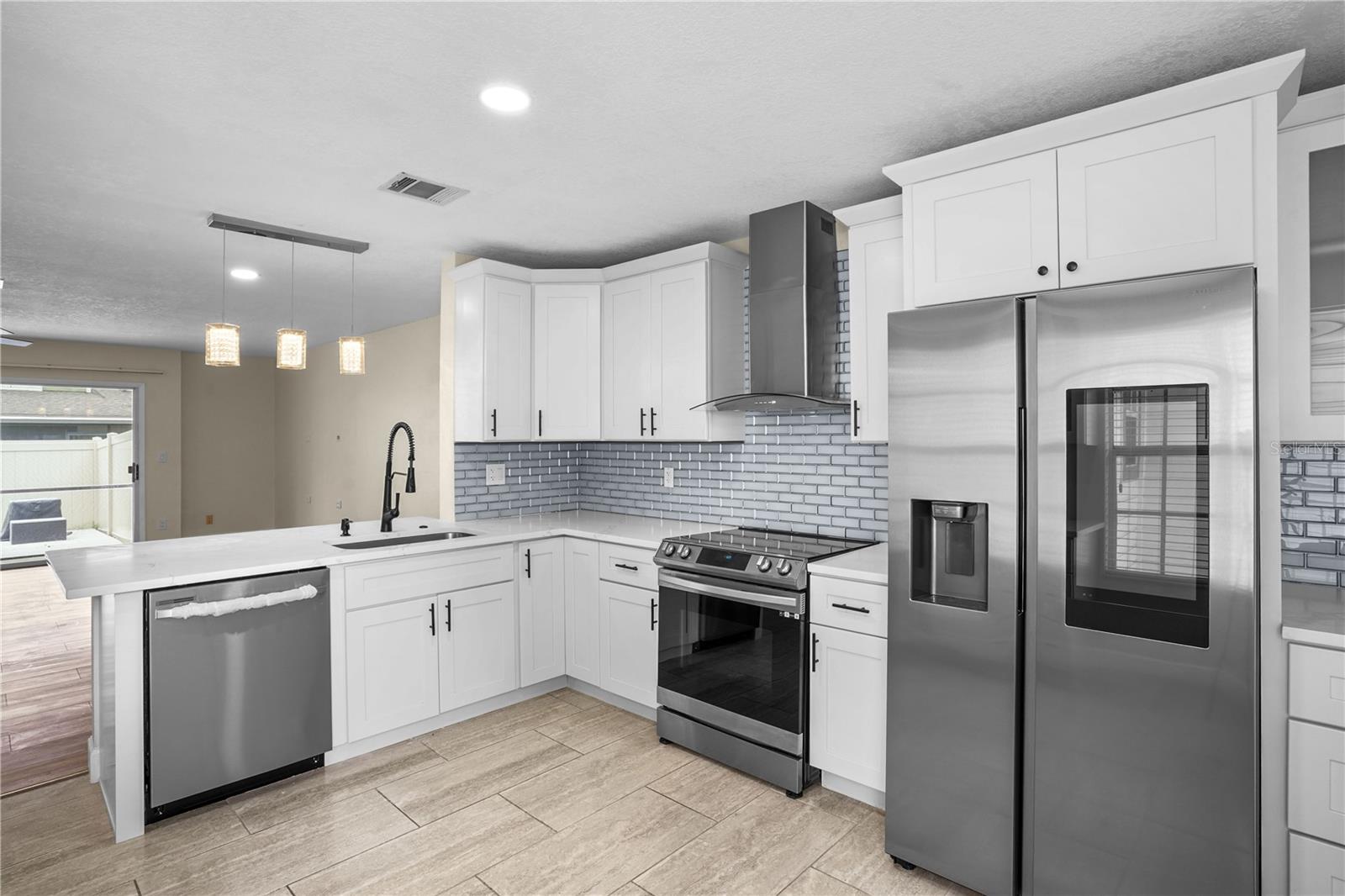 WEKIVA RESERVE UNIT 3 - Residential