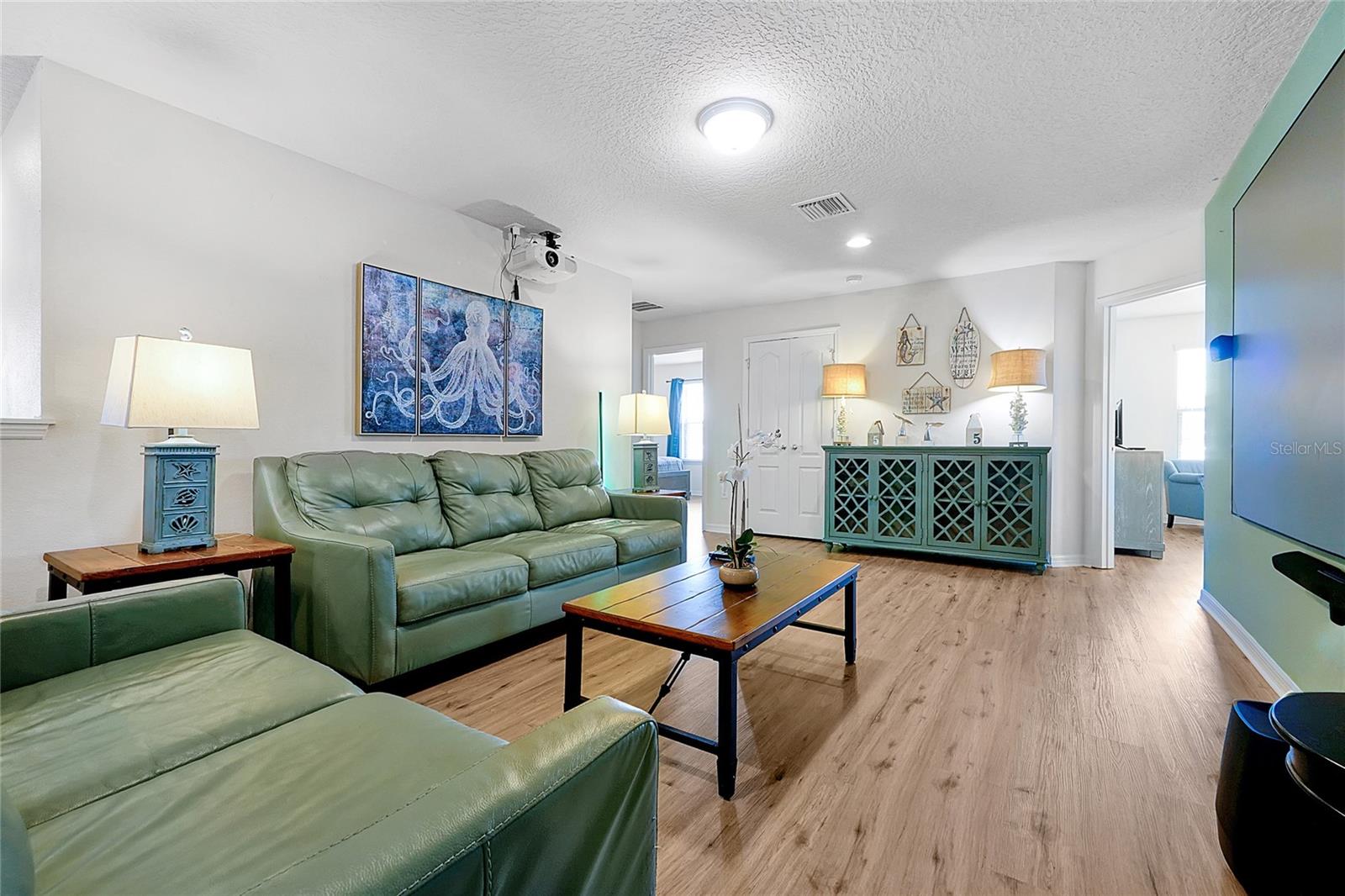 WINDSOR/WESTSIDE-PH 2B - Residential