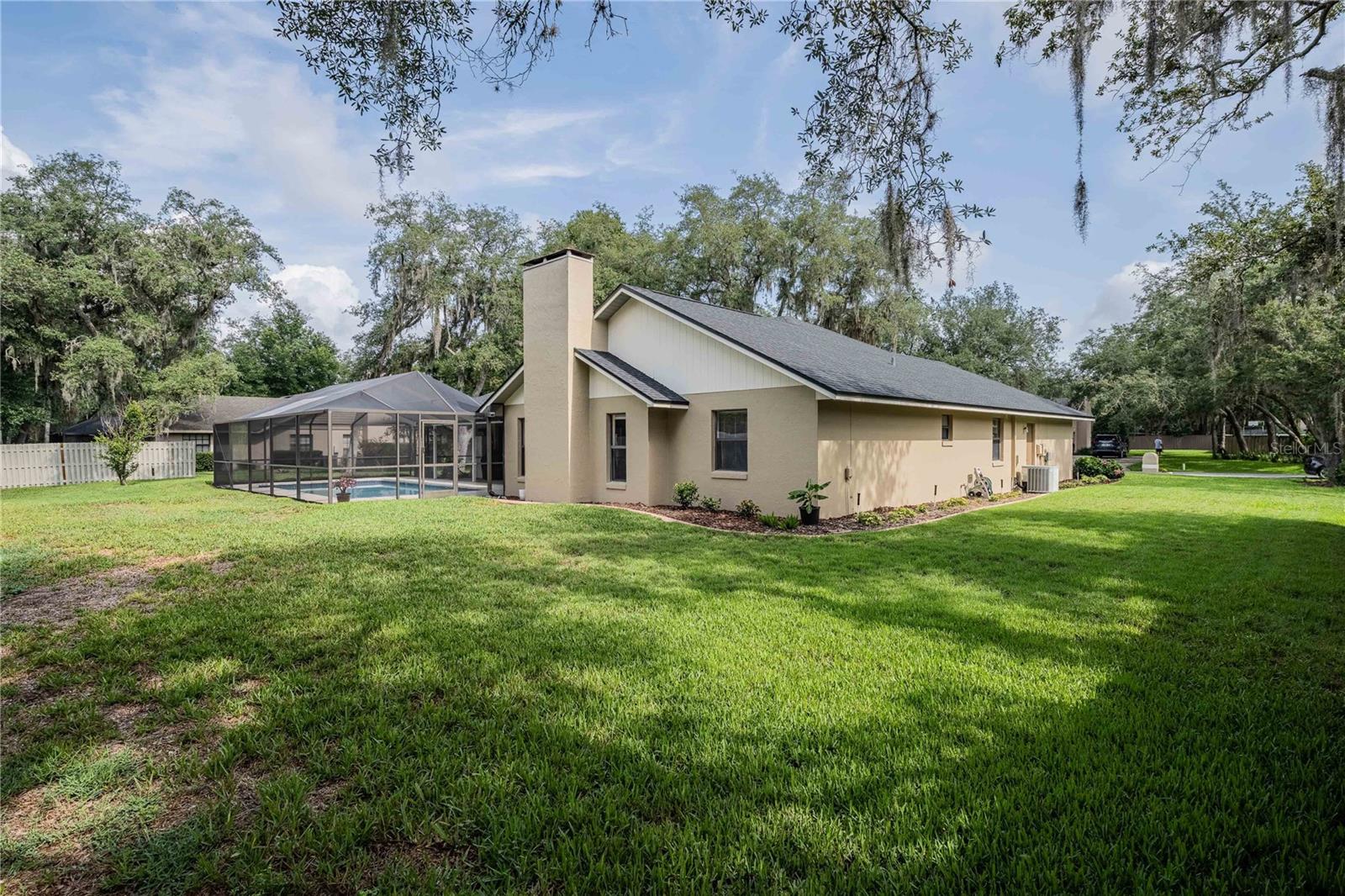 BUCKINGHAM - Residential