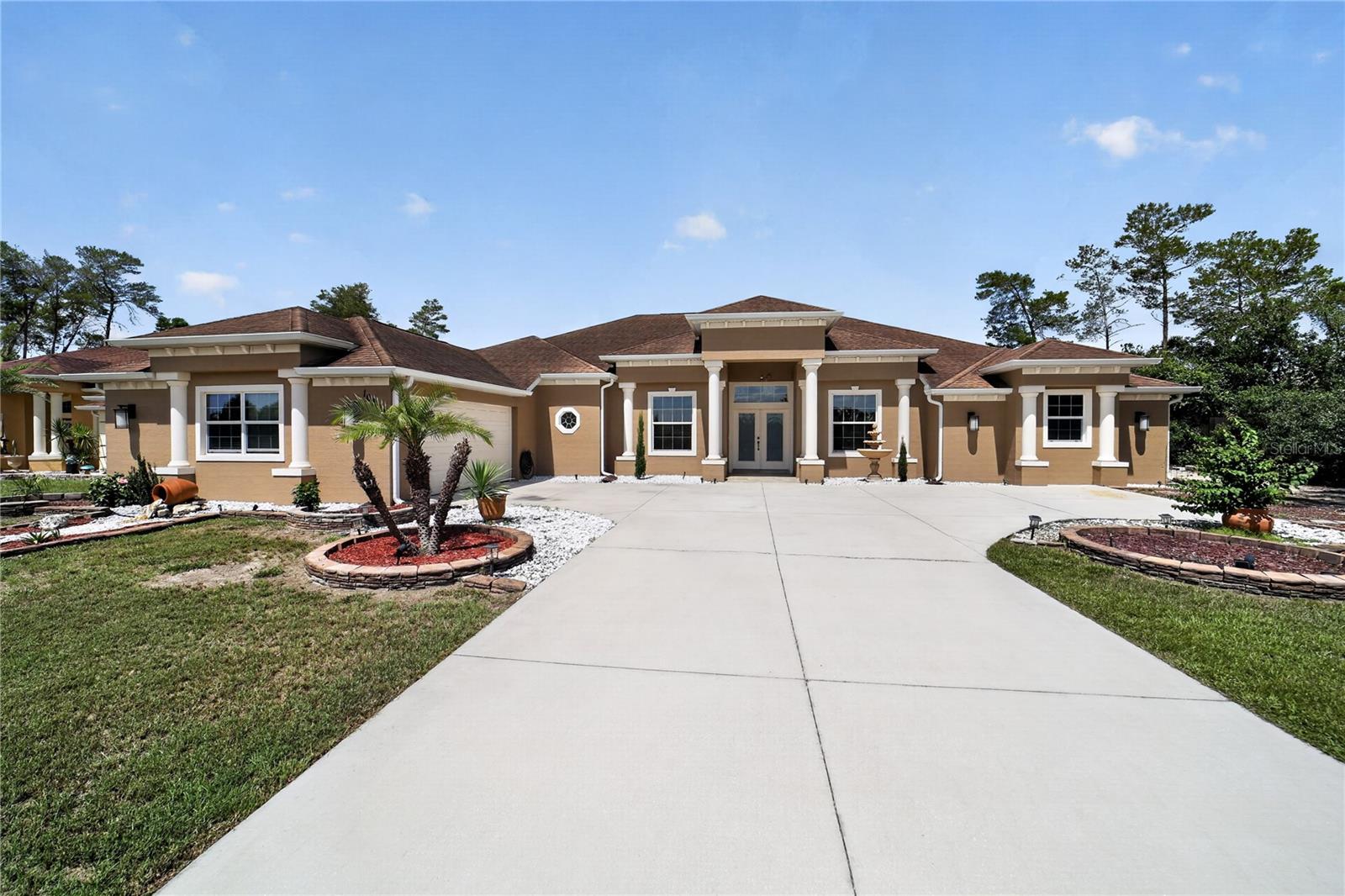 OCALA WATERWAY ESTATE - Residential
