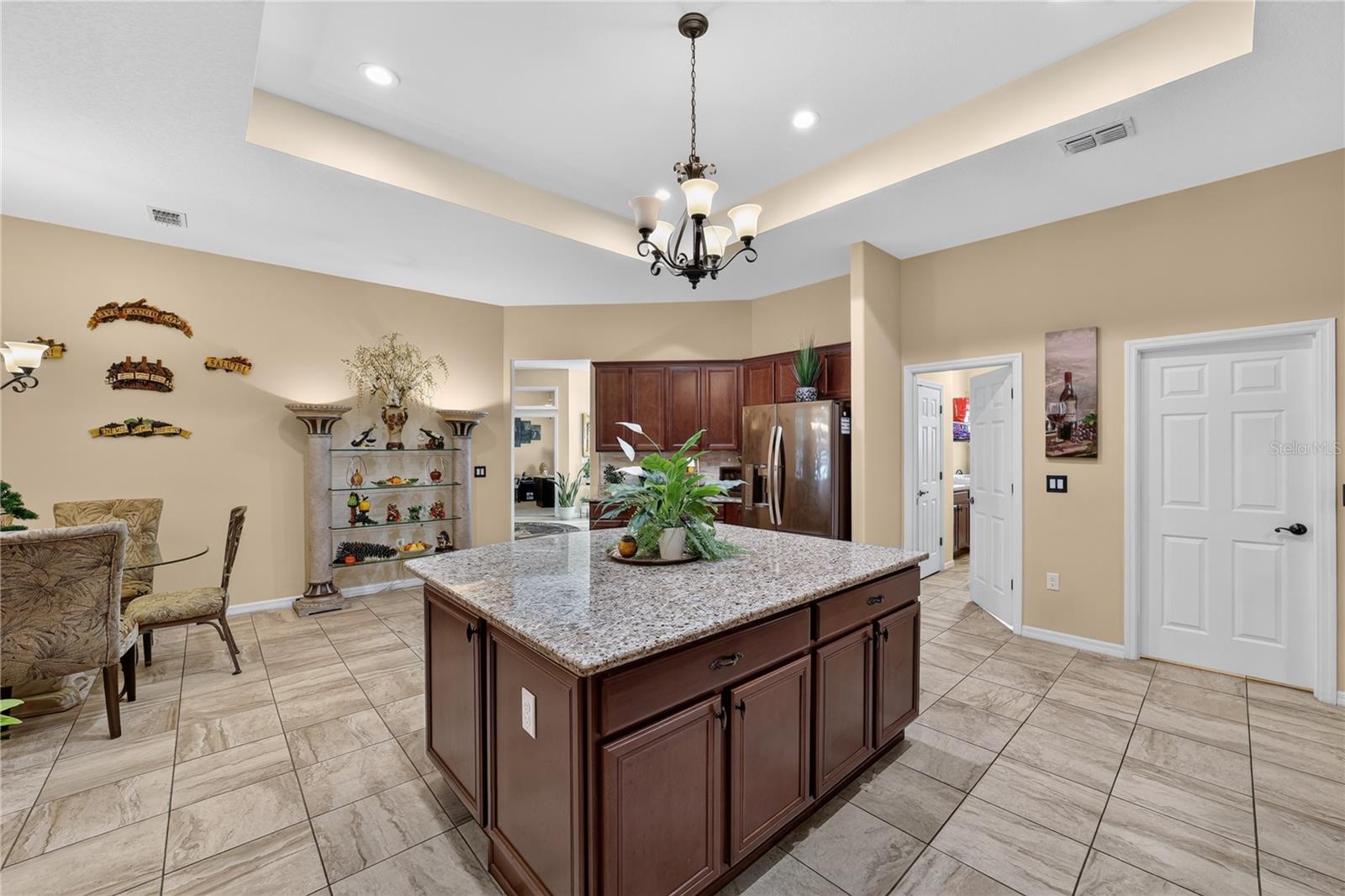 OCALA WATERWAY ESTATE - Residential