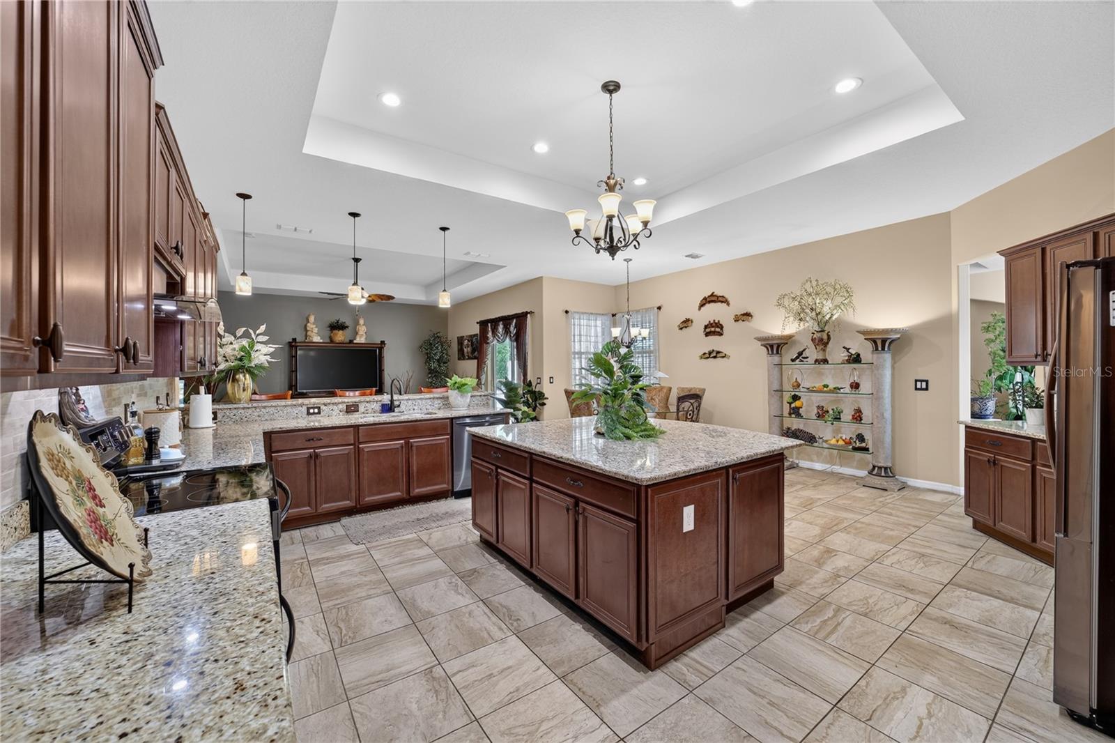 OCALA WATERWAY ESTATE - Residential