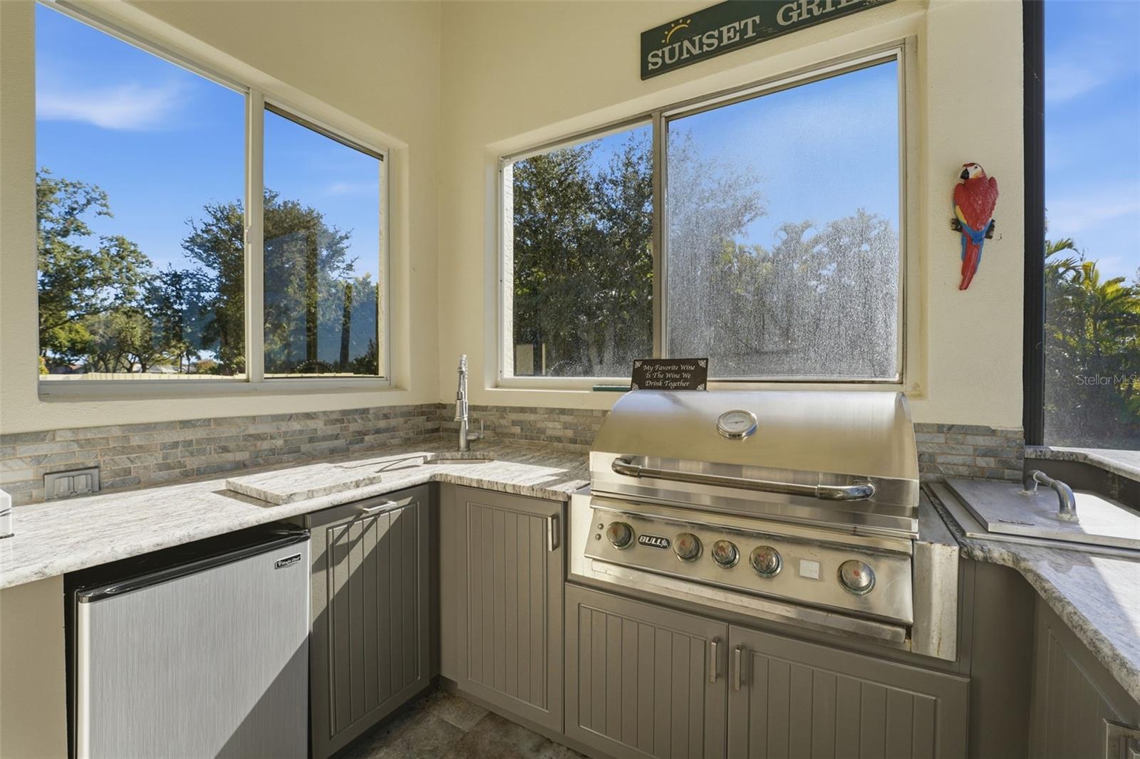 RIVERWOOD - Residential