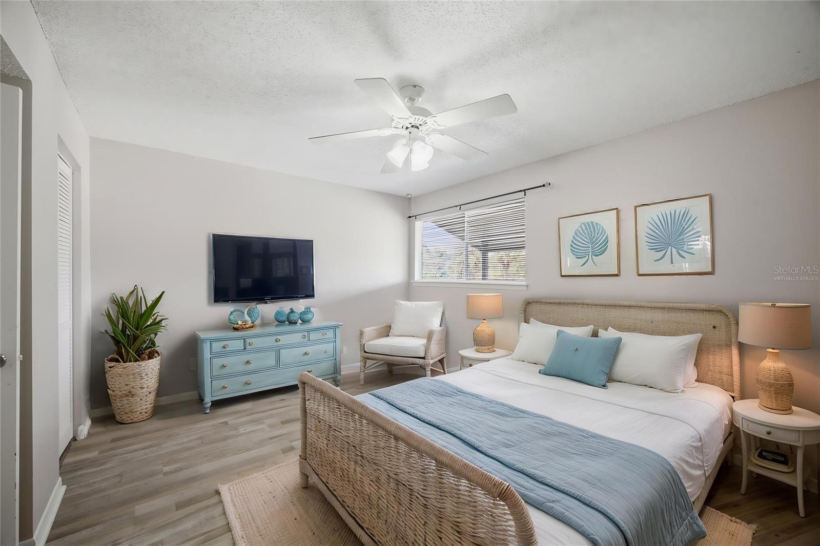 NORTH BAY VILLAGE CONDO - Residential