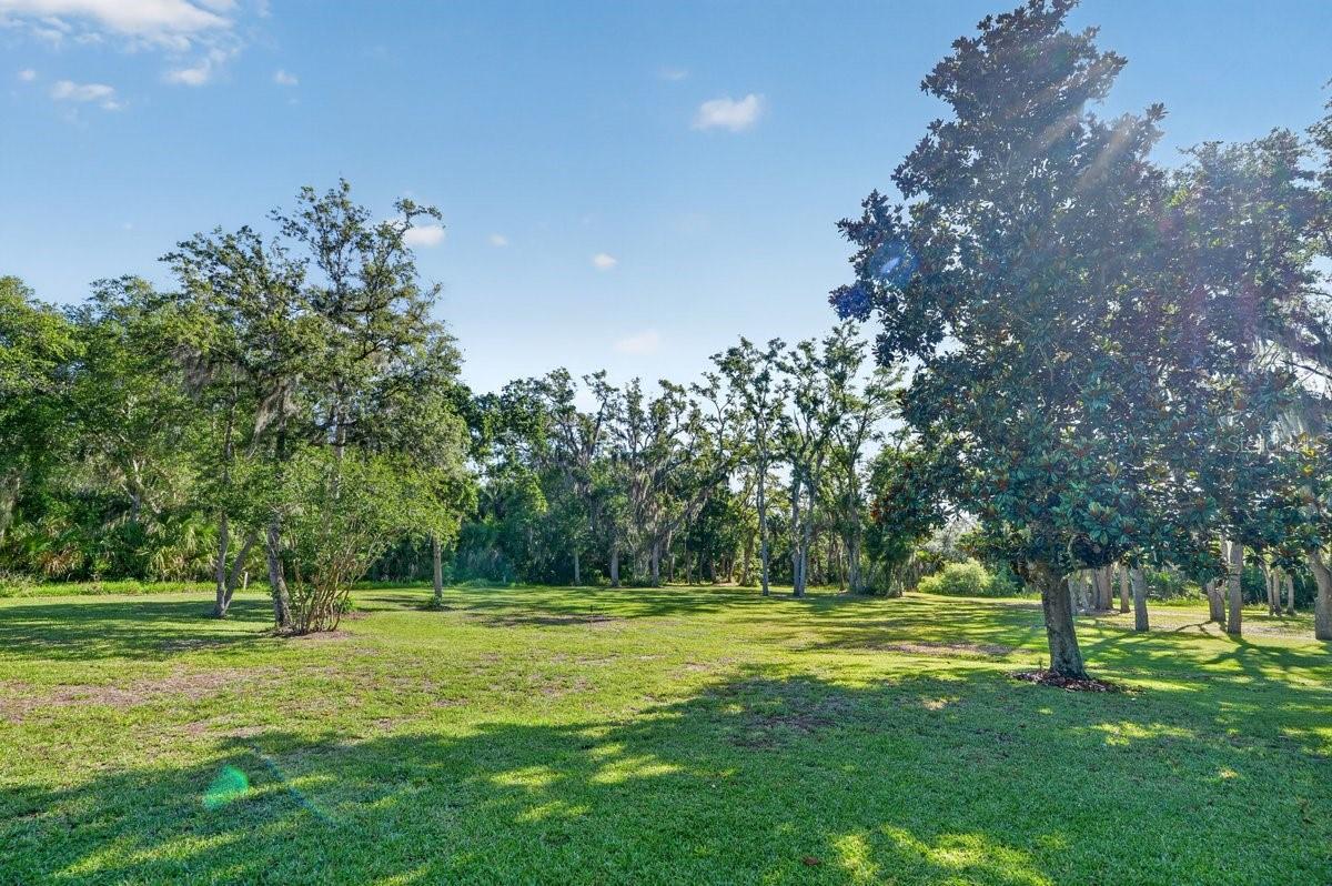 WATER FRONT PARK - Residential