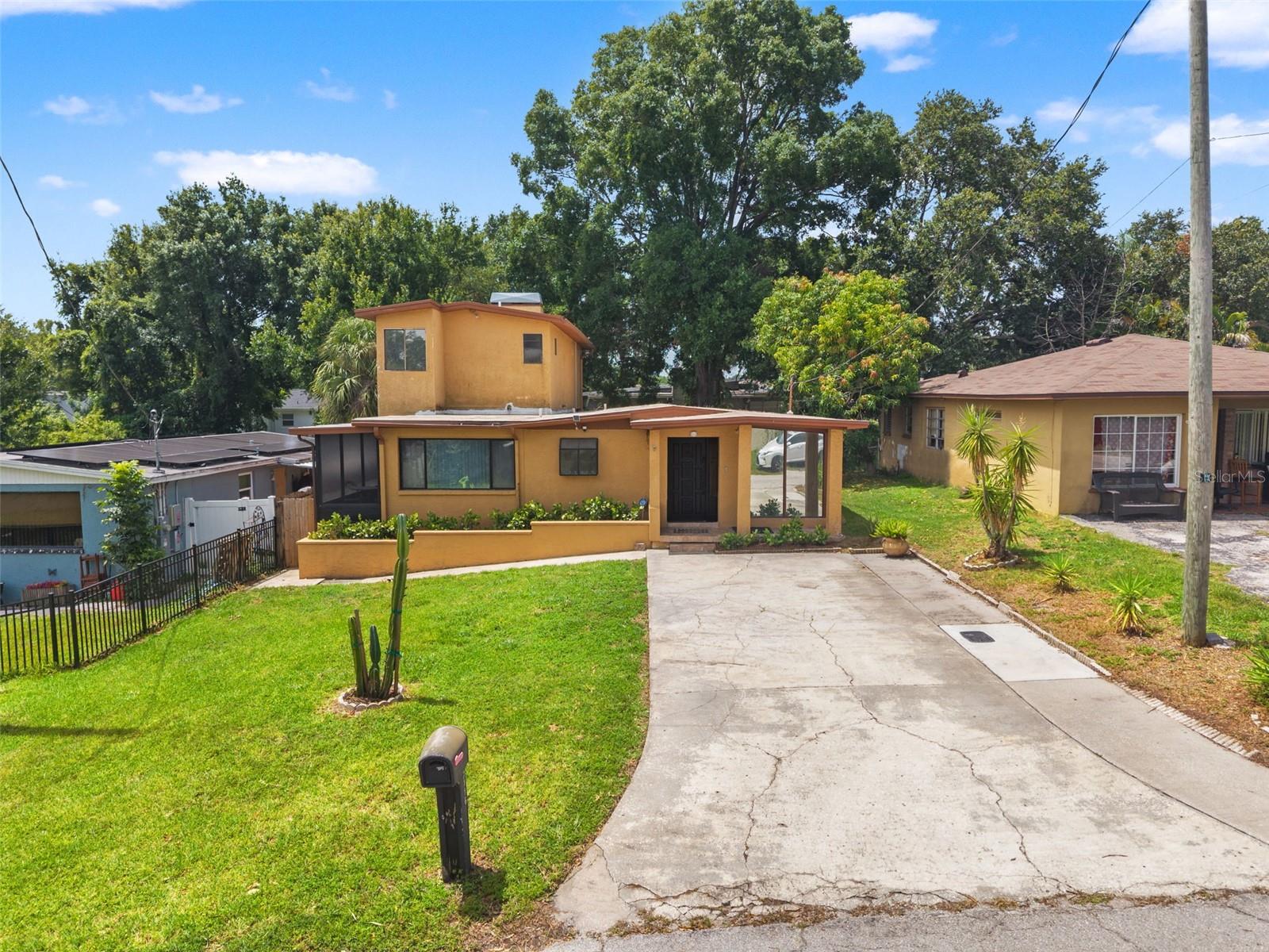 WEST TAMPA HEIGHTS - Residential